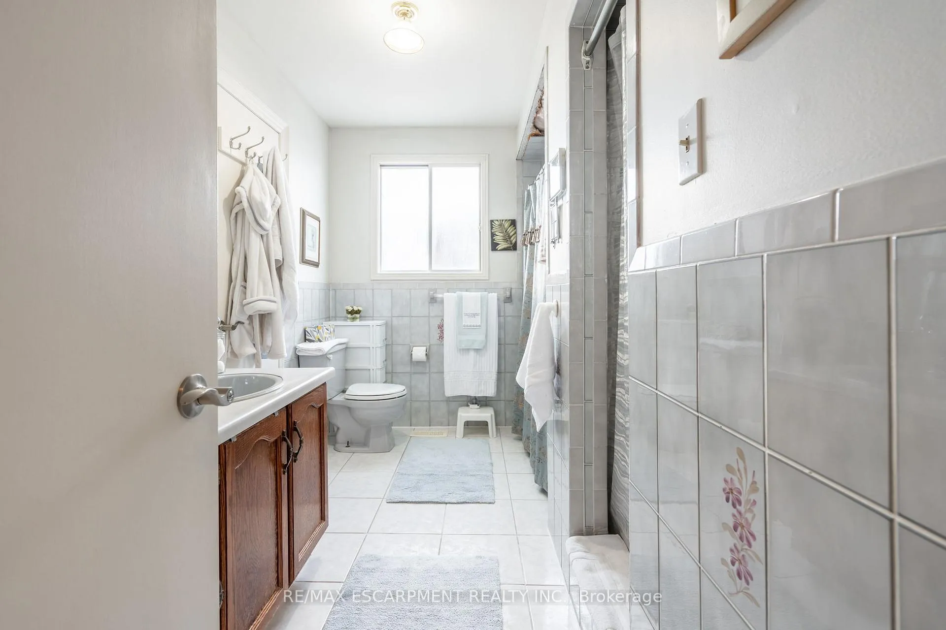 Photo 25 of 145 Homeside Avenue, Hamilton, Stoney Creek — HOMEH