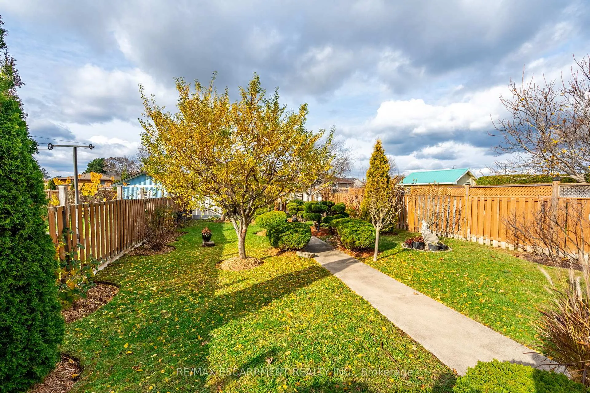 Photo 31 of 145 Homeside Avenue, Hamilton, Stoney Creek — HOMEH