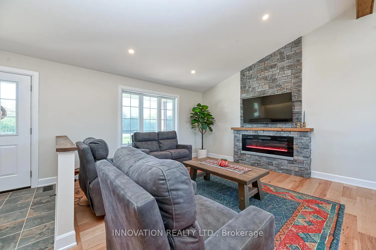 Photo 4 of 7462 County Road 21, Augusta, Augusta Twp — HOMEH