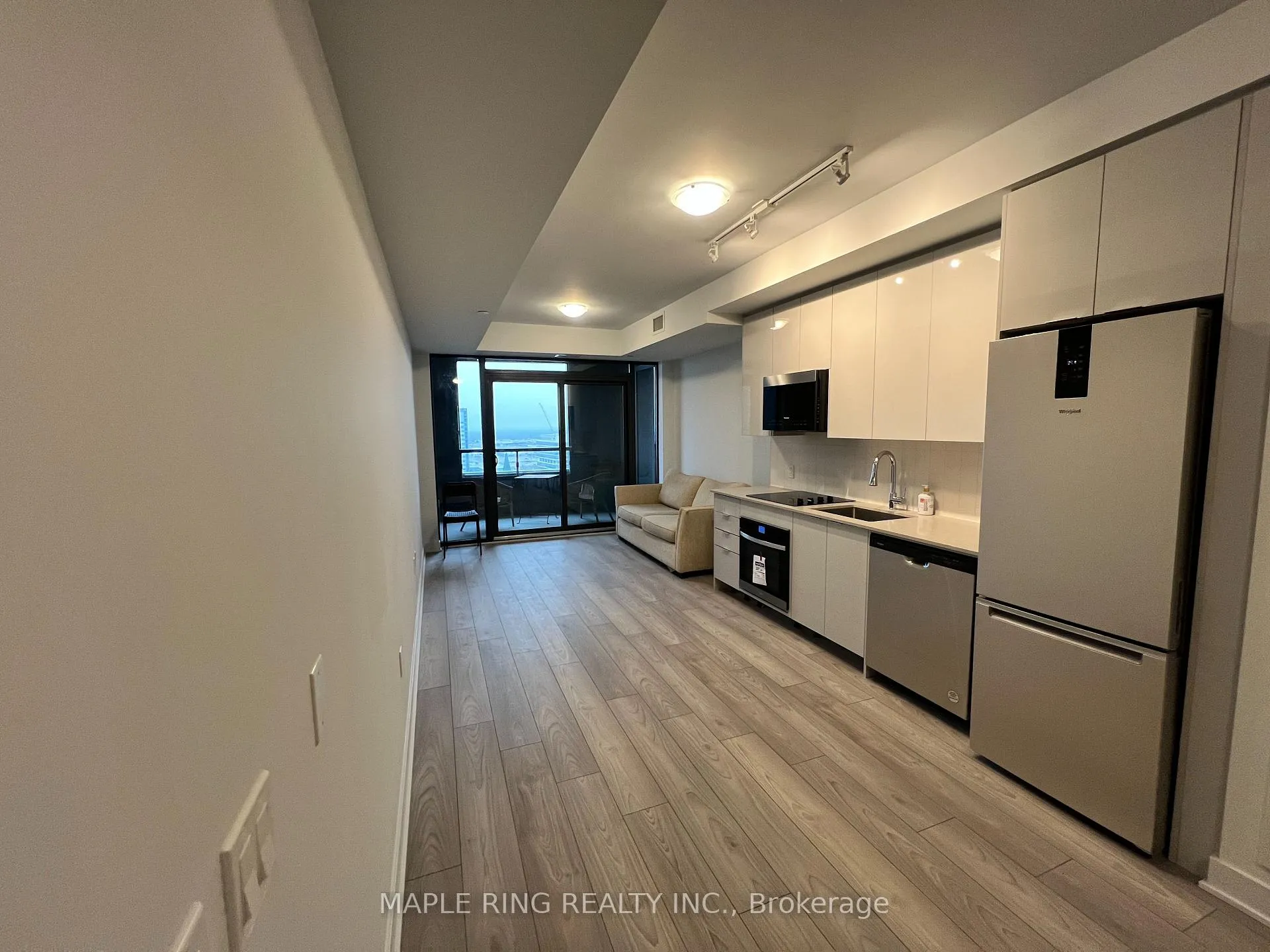 Photo 1 of Unit 1713, 2920 Highway 7 Road, Vaughan, Concord — HOMEH