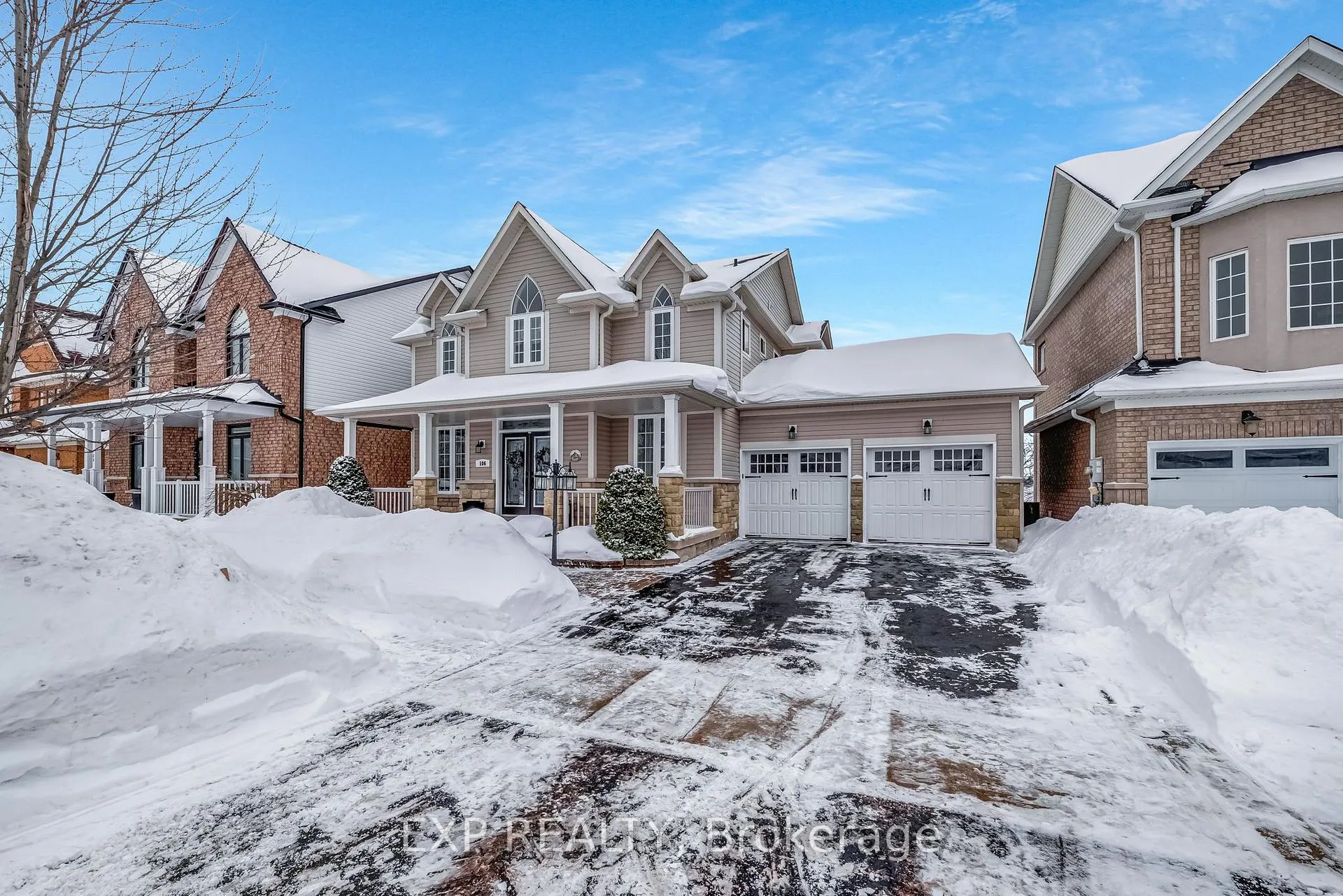 Photo 2 of 106 Succession Crescent, Barrie, Innis-Shore — HOMEH