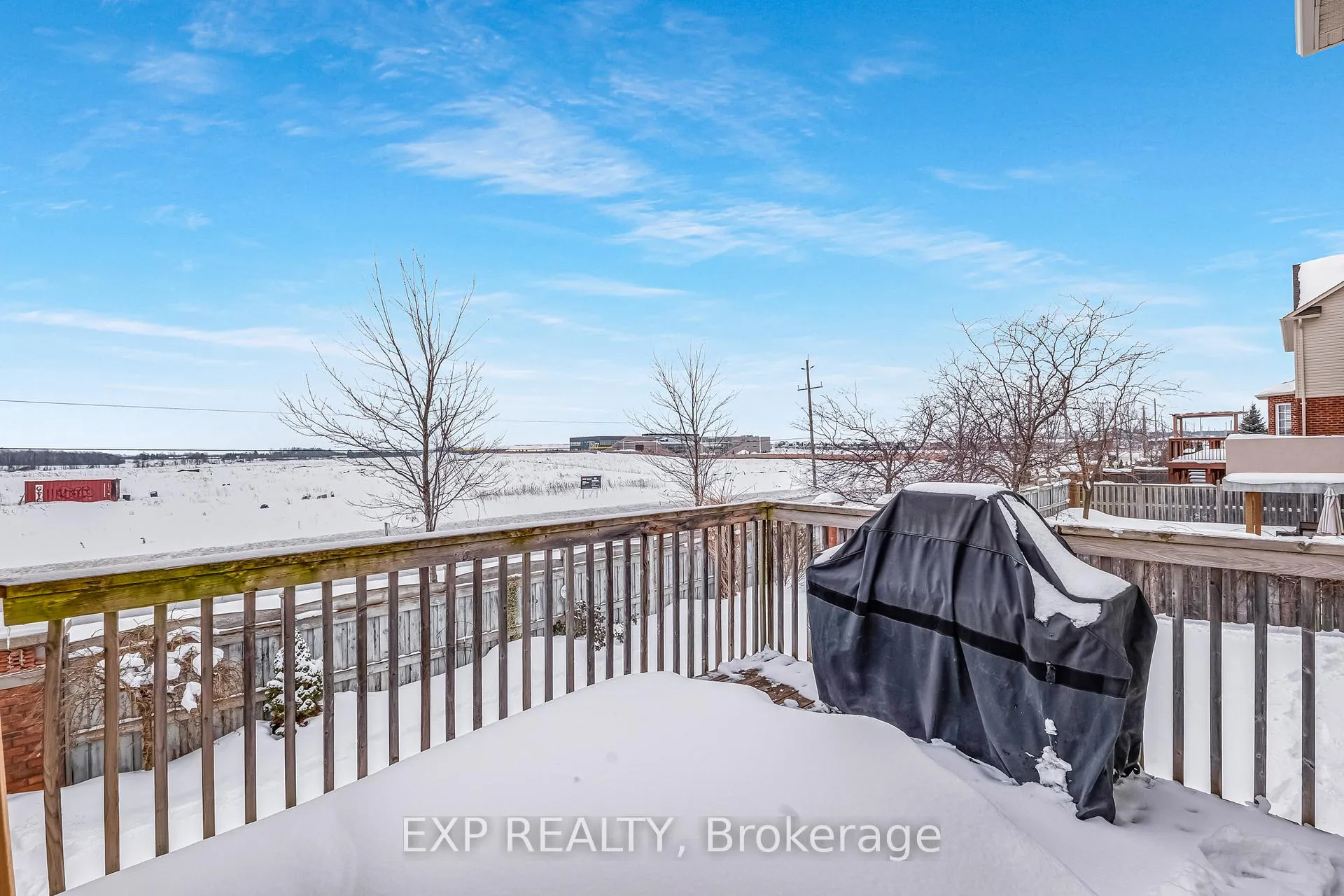 Photo 16 of 106 Succession Crescent, Barrie, Innis-Shore — HOMEH
