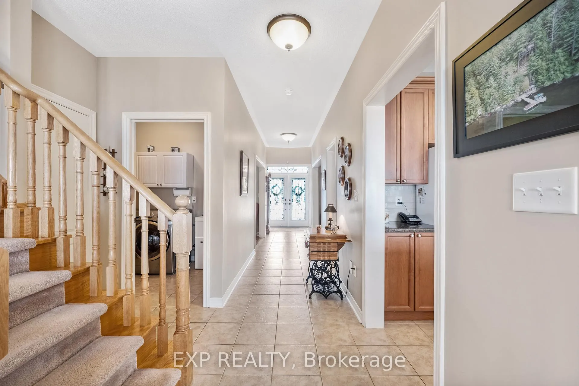 Photo 19 of 106 Succession Crescent, Barrie, Innis-Shore — HOMEH