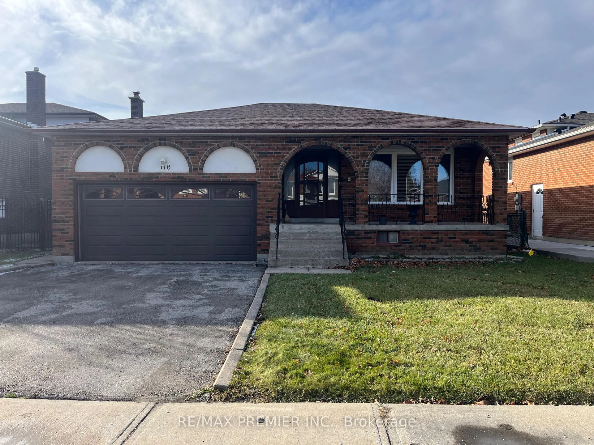 Front of 116 Jeanne Drive