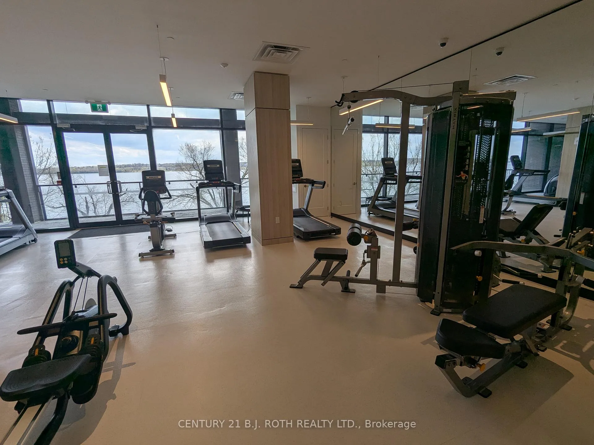 Photo 13 of Unit 822, 185 Dunlop Street E, Barrie, Lakeshore — HOMEH