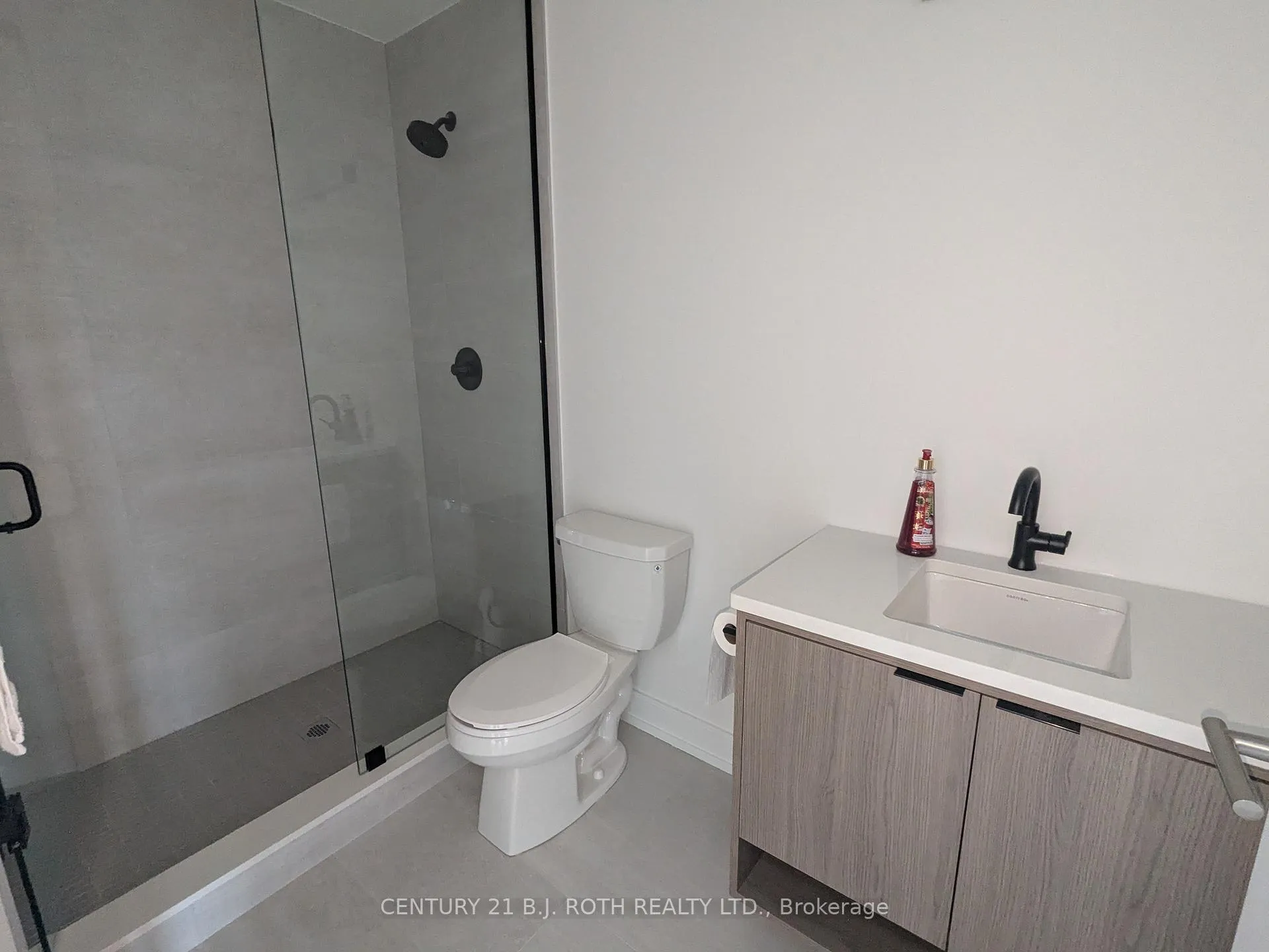 Photo 22 of Unit 822, 185 Dunlop Street E, Barrie, Lakeshore — HOMEH