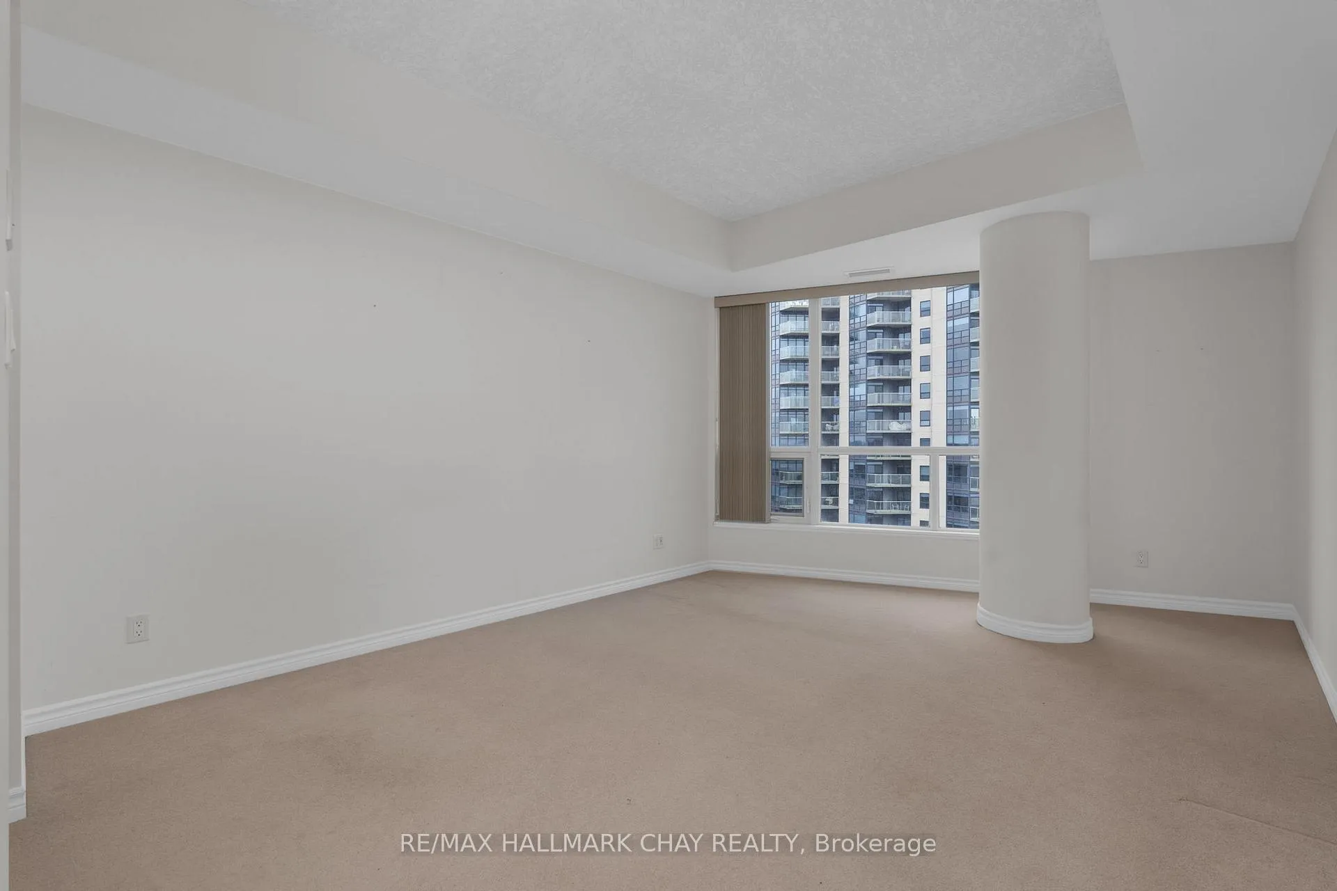 Photo 15 of Unit 706, 37 Ellen Street, Barrie, City Centre — HOMEH