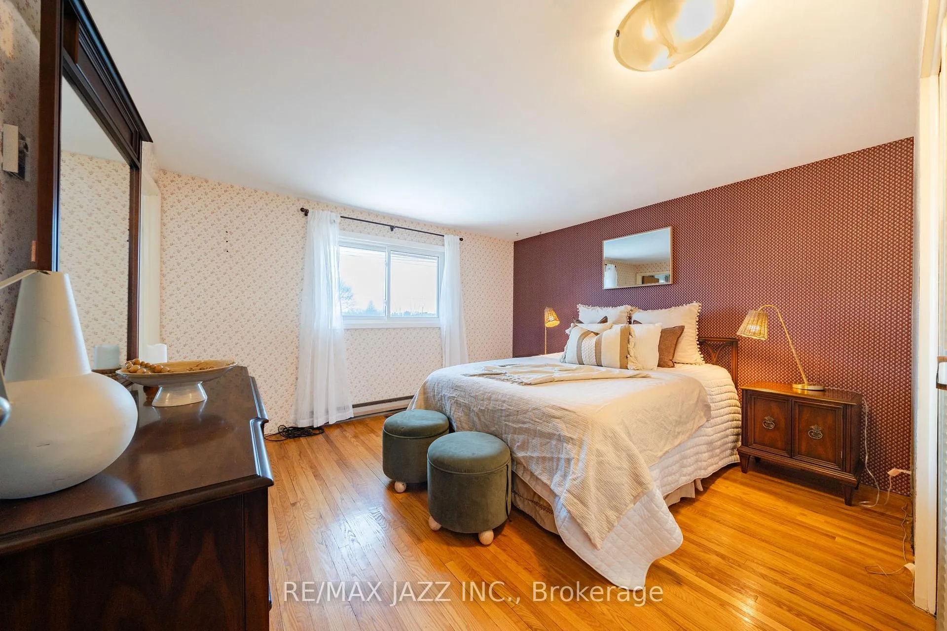 Photo 13 of 361 Carnaby Court, Oshawa, Centennial — HOMEH