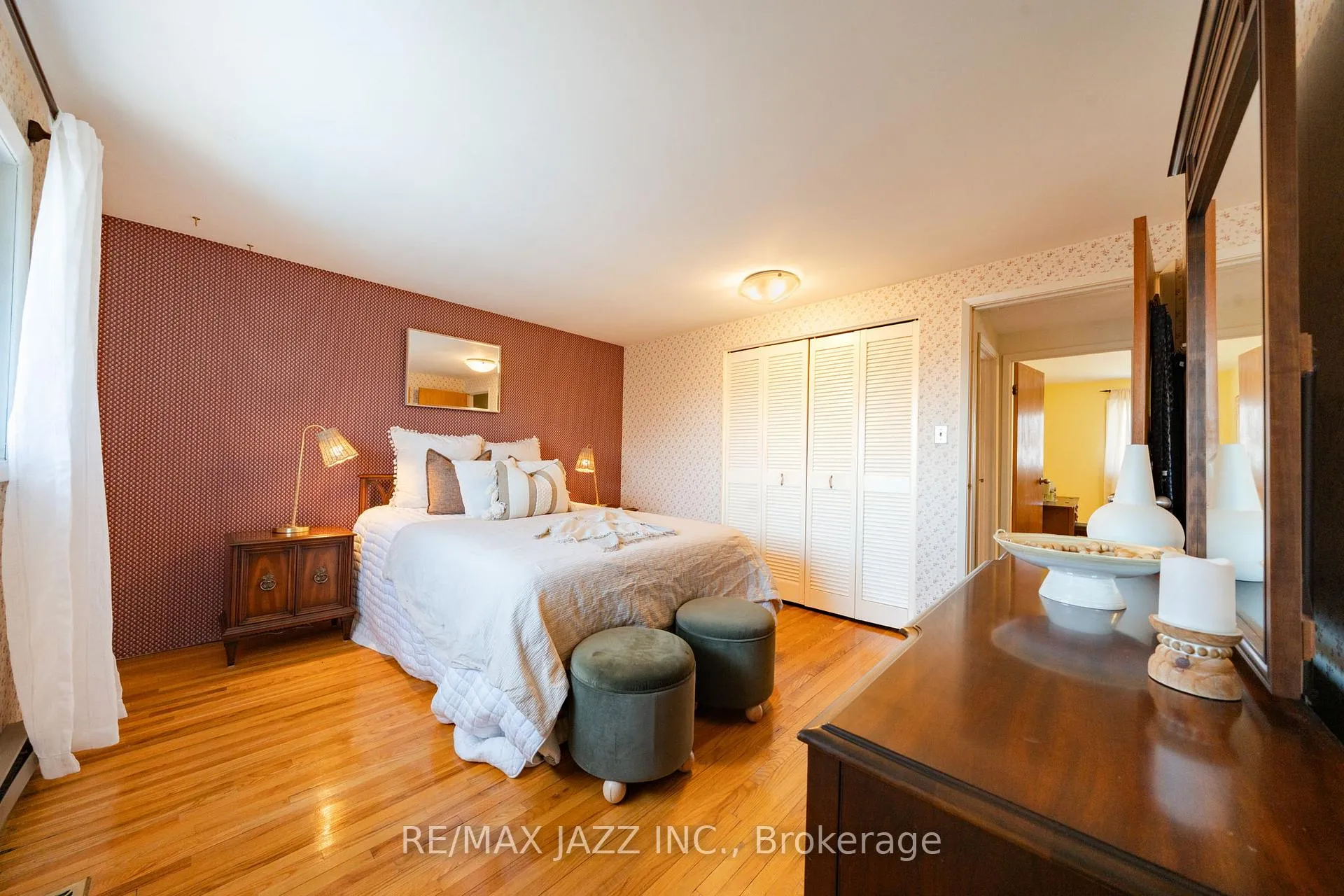 Photo 14 of 361 Carnaby Court, Oshawa, Centennial — HOMEH