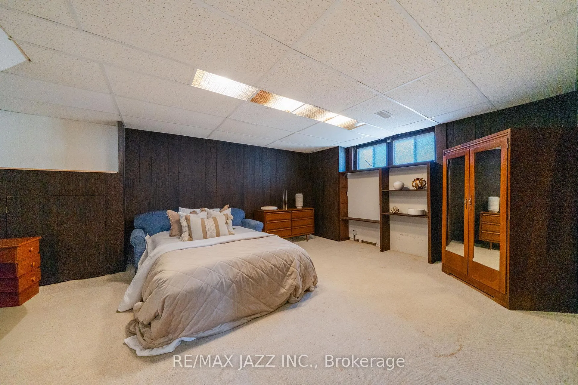 Photo 21 of 361 Carnaby Court, Oshawa, Centennial — HOMEH