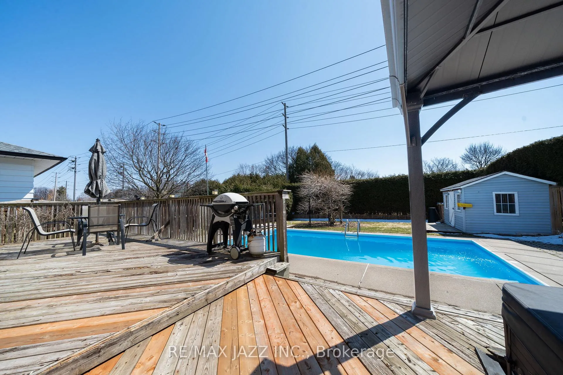Photo 26 of 361 Carnaby Court, Oshawa, Centennial — HOMEH