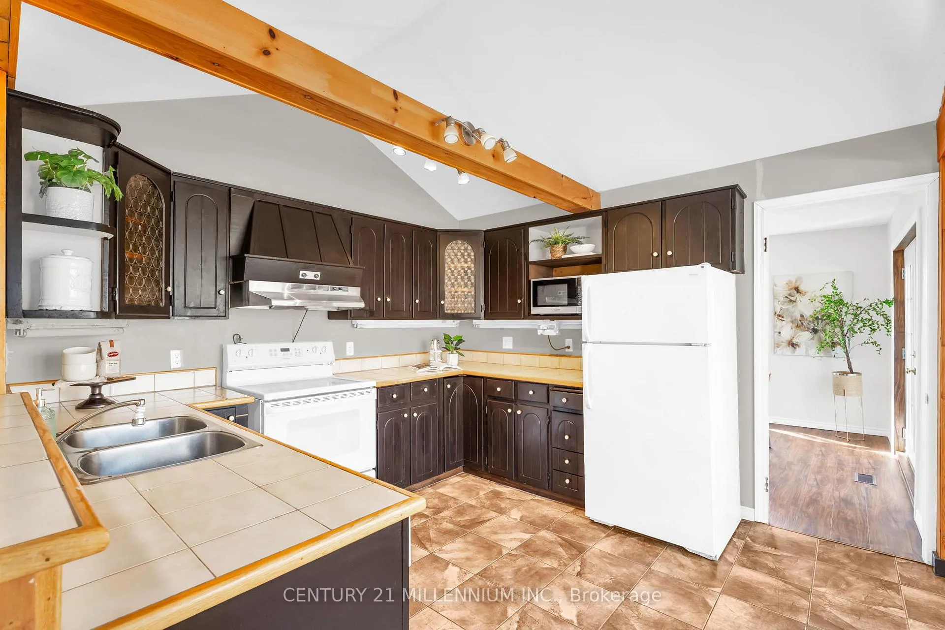 Photo 16 of 5767 Fourth Line, Guelph/Eramosa, Rural Guelph/Eramosa East — HOMEH