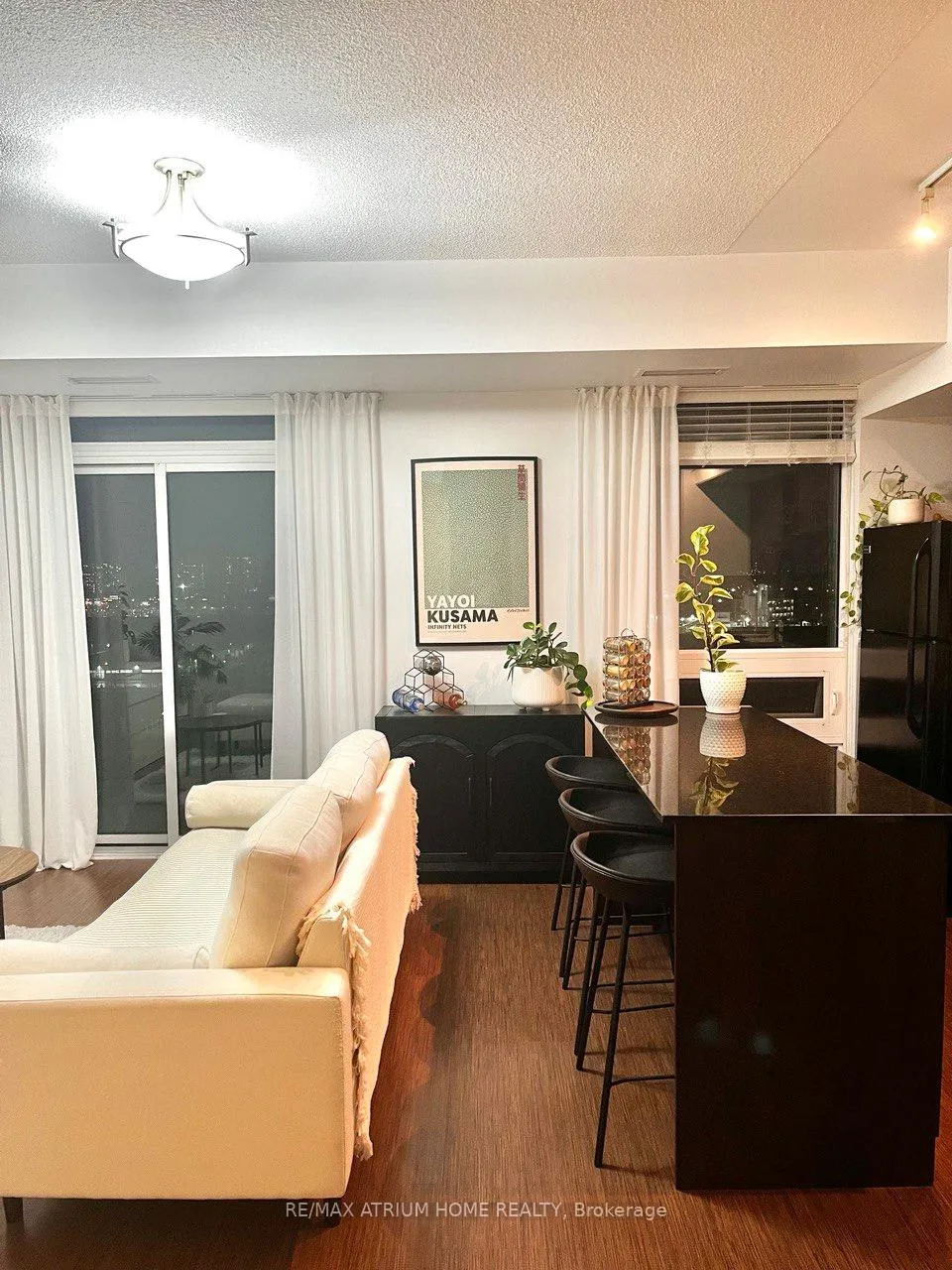Photo 7 of Unit 1109, 35 Brian Peck Crescent, Toronto, Thorncliffe Park — HOMEH