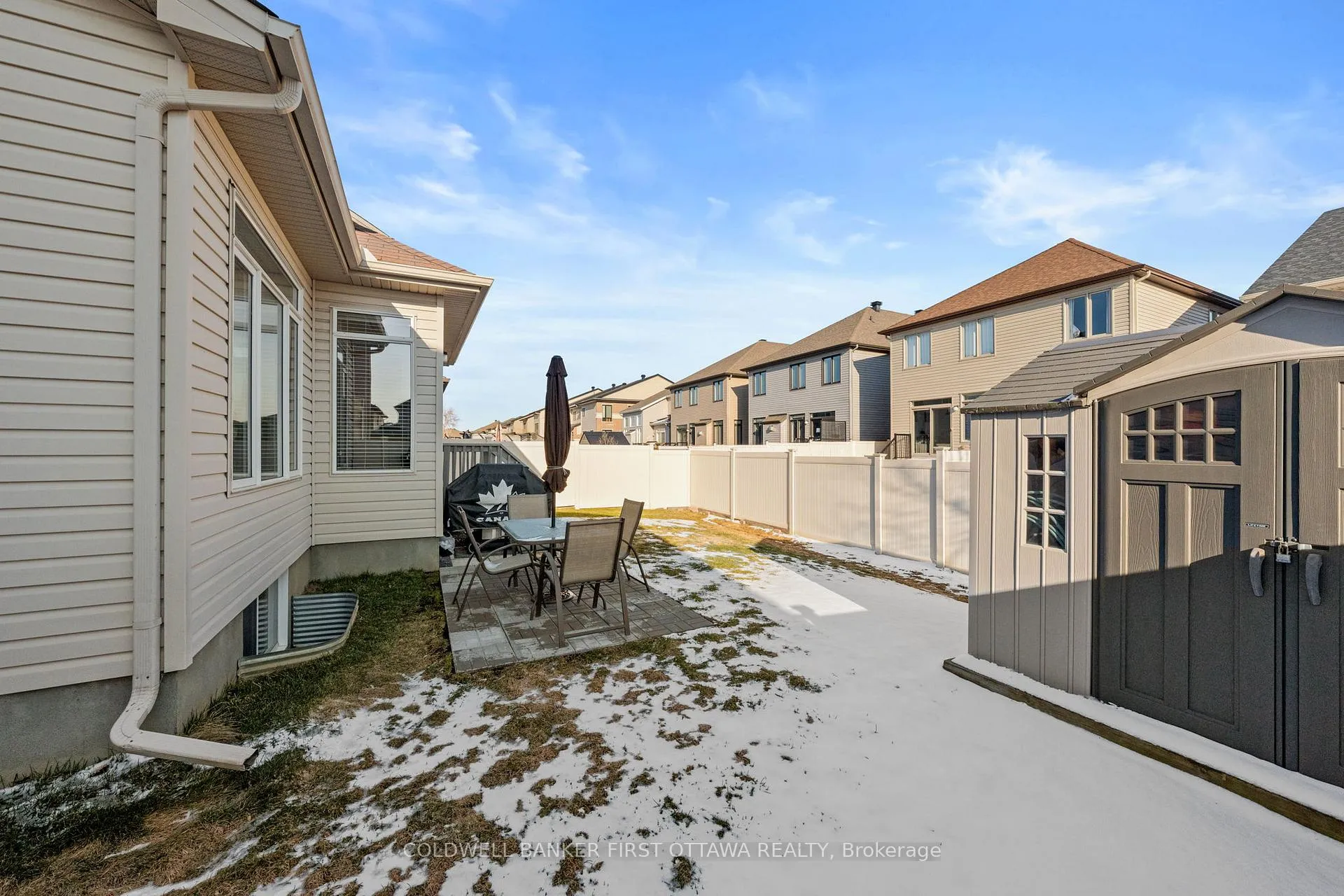 Photo 37 of 220 Dave Smith Crescent, Ottawa, Riverside South/Gloucester Glen — HOMEH