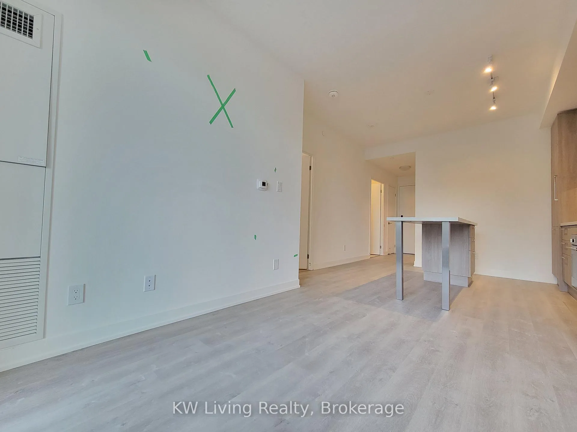 Photo 10 of Unit 916, 292 Verdale Crossing, Markham, Unionville — HOMEH