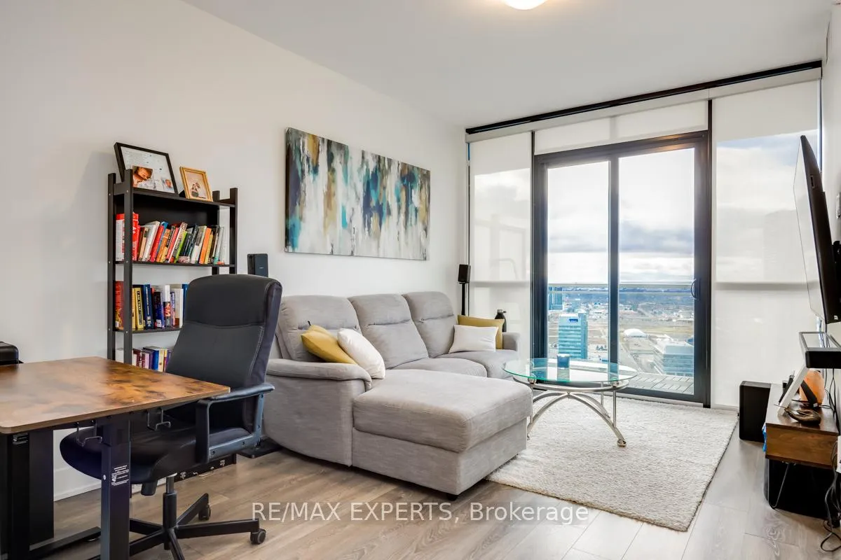 Photo 13 of Unit 3505, 2916 Highway 7, Vaughan, Concord — HOMEH