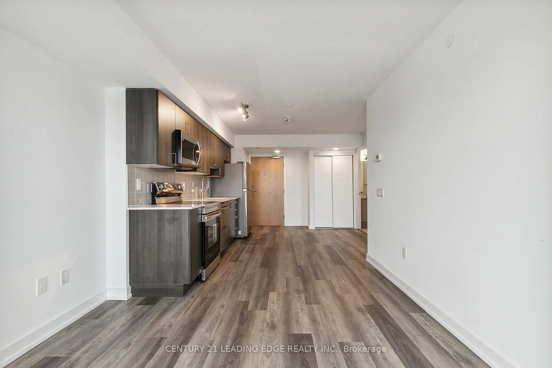 Photo 9 of Unit 1001, 1455 Celebration Drive, Pickering, Bay Ridges — HOMEH