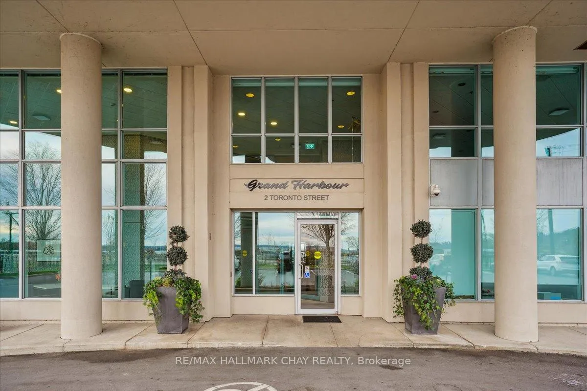 Photo 4 of Unit 1507, 2 Toronto Street, Barrie, Lakeshore — HOMEH