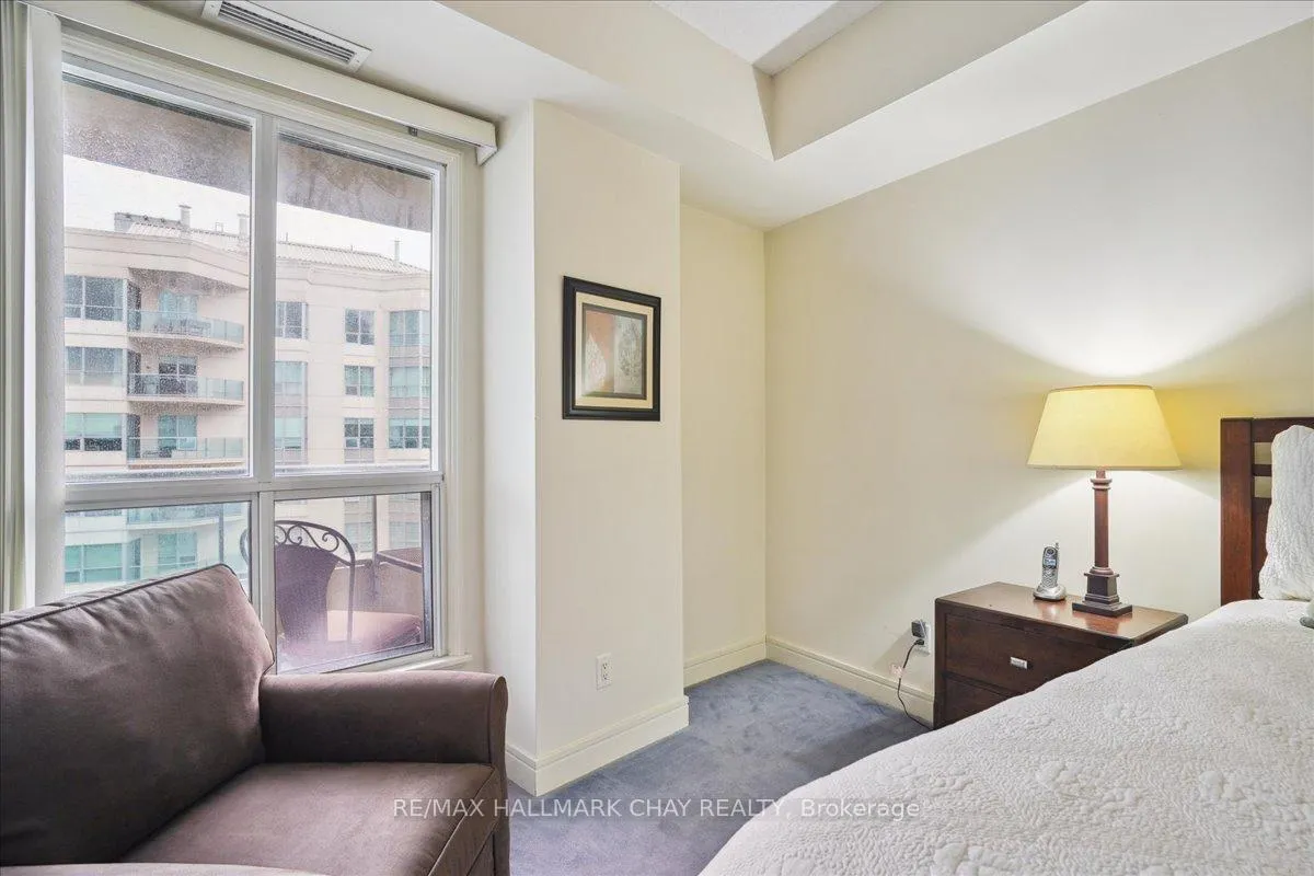 Photo 26 of Unit 1507, 2 Toronto Street, Barrie, Lakeshore — HOMEH
