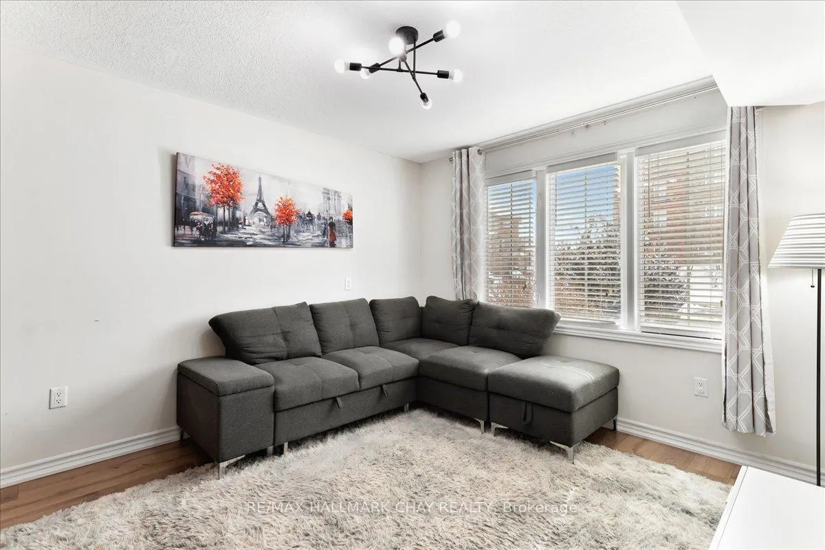Photo 3 of Unit 1, 57 Ferndale Drive S, Barrie, Ardagh — HOMEH