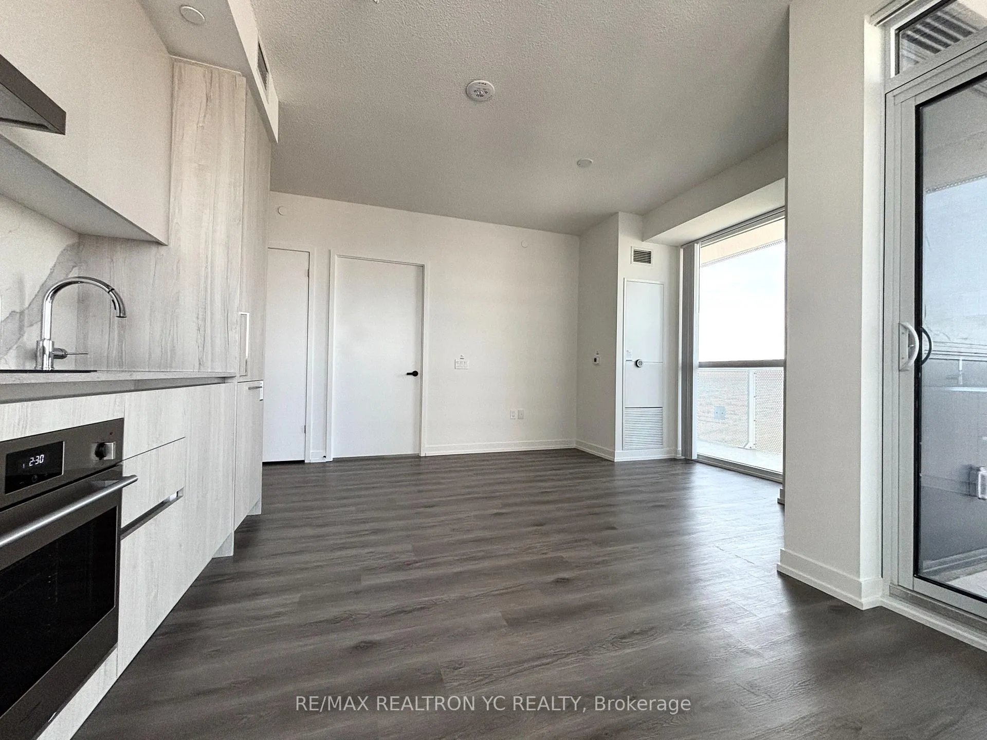 Photo 7 of Unit 2612, 225 Commerce Street, Vaughan, Vaughan Corporate Centre — HOMEH