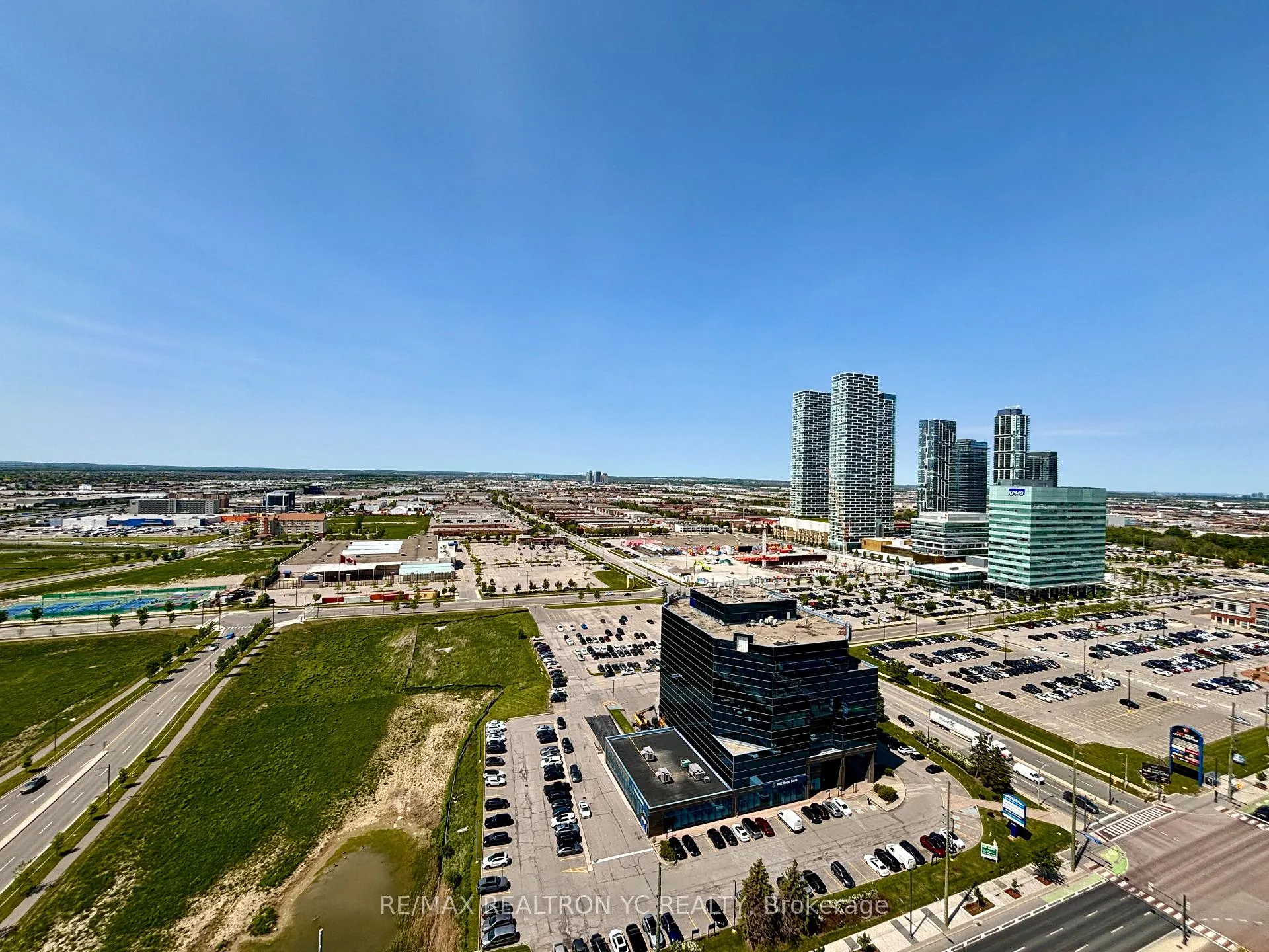 Photo 18 of Unit 2612, 225 Commerce Street, Vaughan, Vaughan Corporate Centre — HOMEH