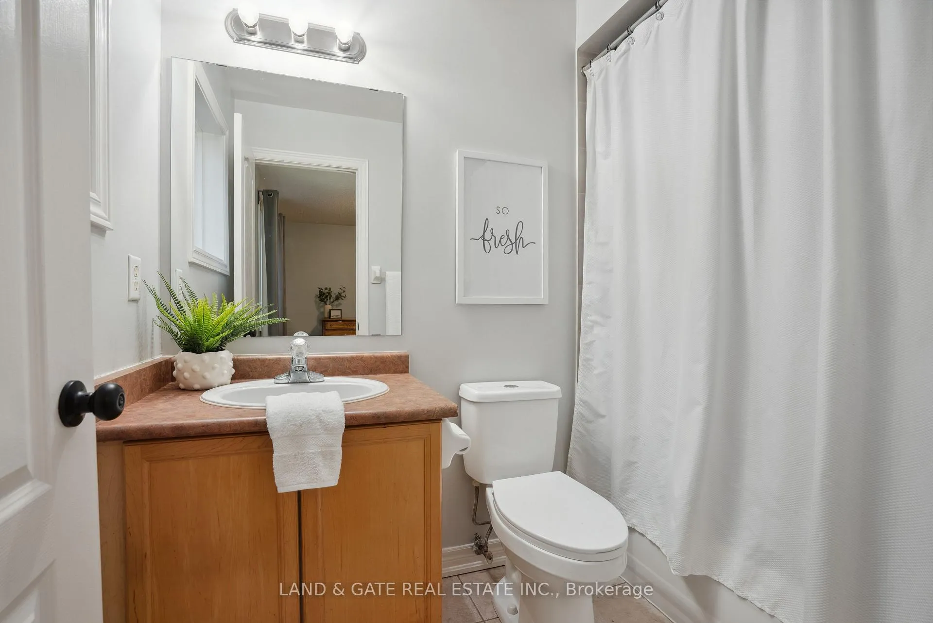 Photo 25 of 1148 Ashcroft Court, Oshawa, Taunton — HOMEH
