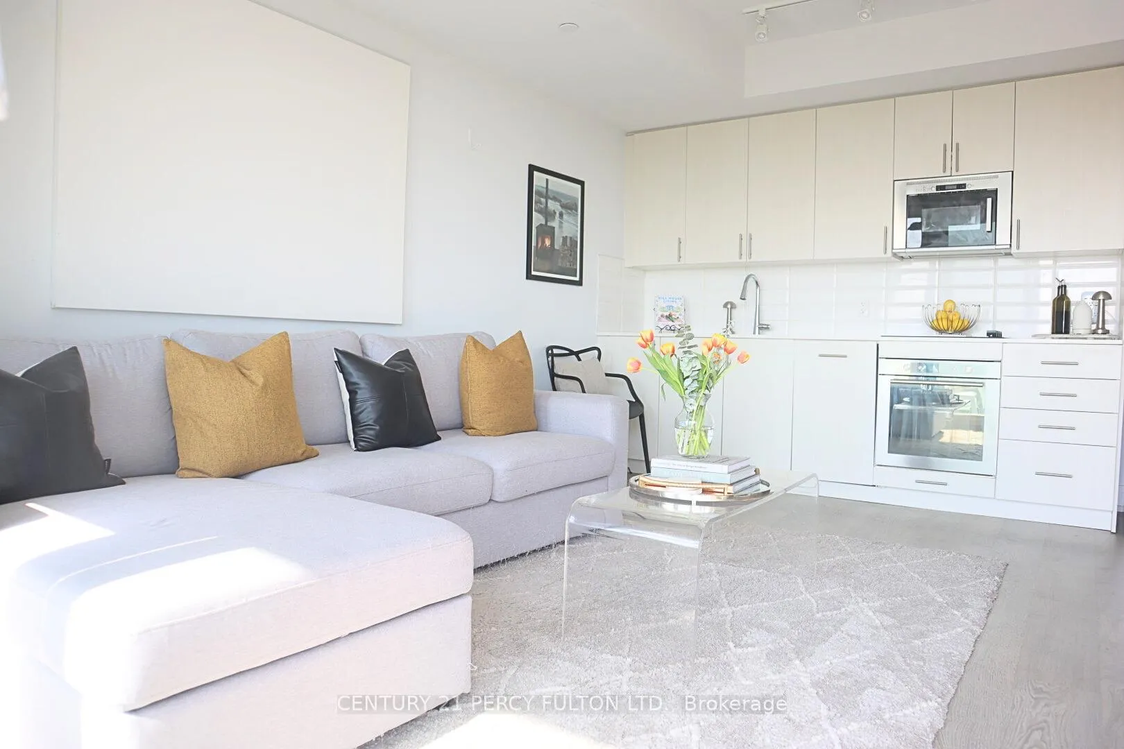Photo 3 of Unit 1020, 2550 Simcoe Street N, Oshawa, Windfields — HOMEH