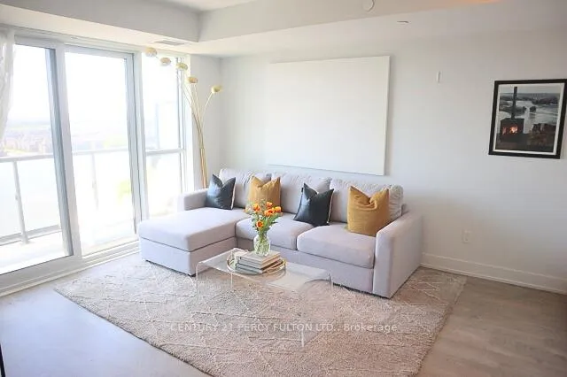 Photo 6 of Unit 1020, 2550 Simcoe Street N, Oshawa, Windfields — HOMEH