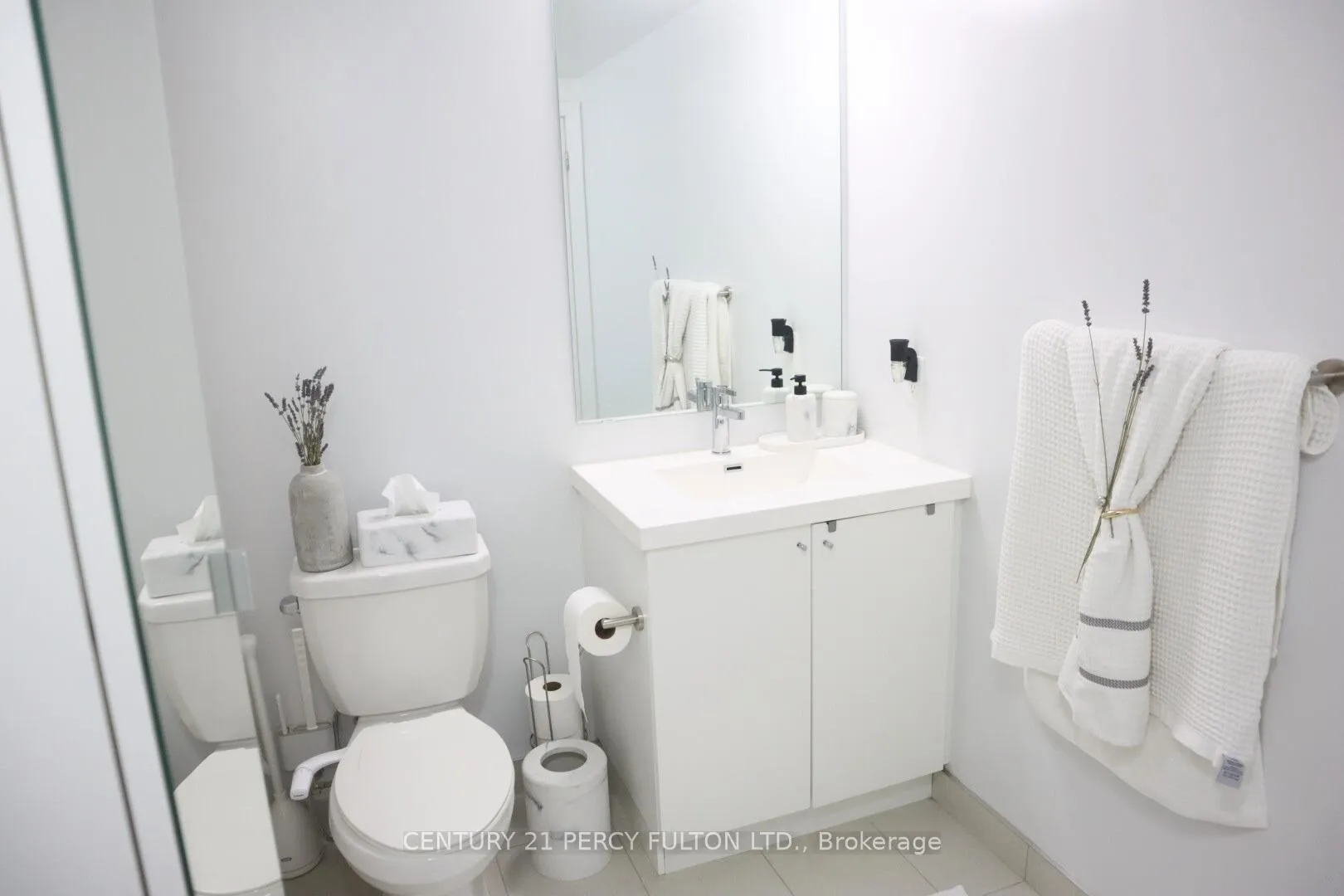 Photo 13 of Unit 1020, 2550 Simcoe Street N, Oshawa, Windfields — HOMEH