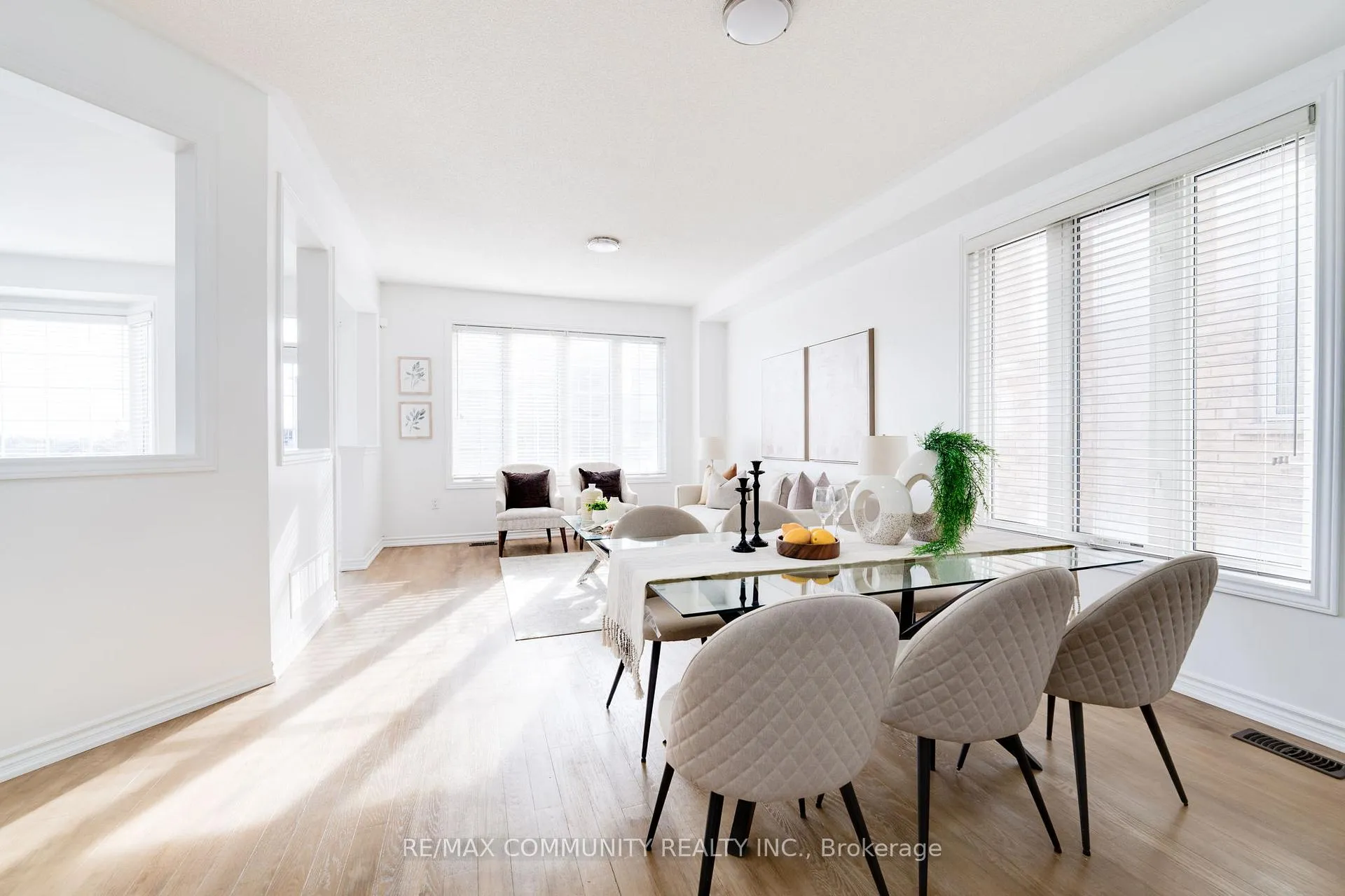 Photo 6 of 27 Garrardview Street, Ajax, Northeast Ajax — HOMEH