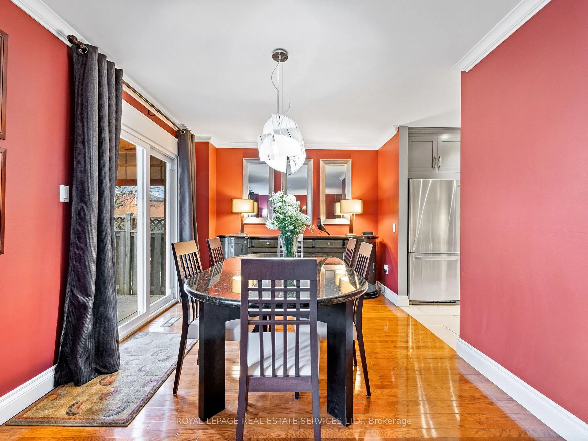 Photo 9 of 29 Bayhampton Crescent, Vaughan, Brownridge — HOMEH