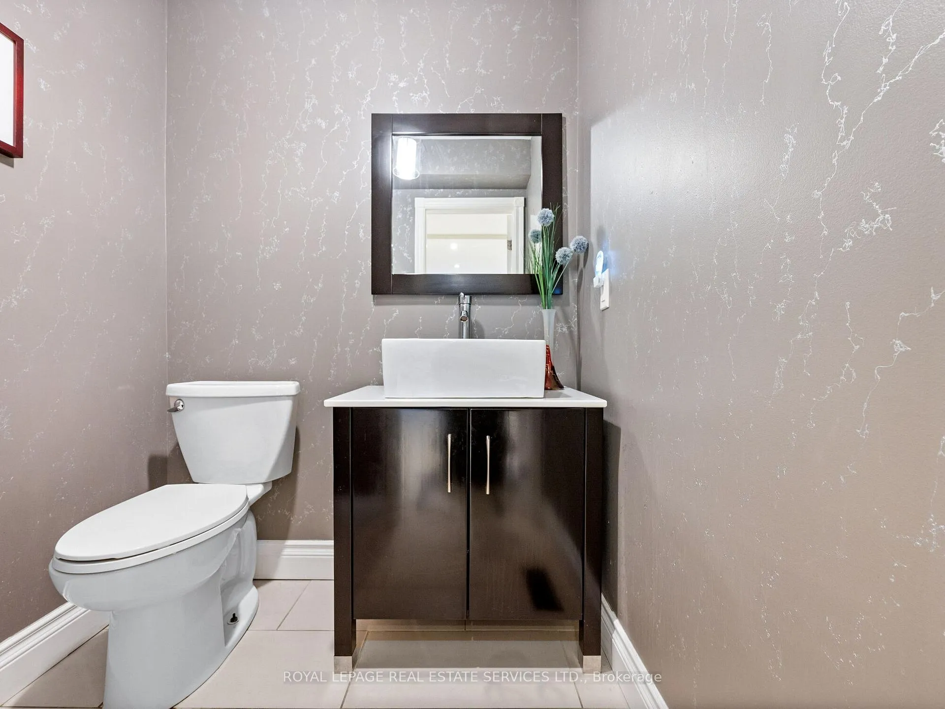 Photo 16 of 29 Bayhampton Crescent, Vaughan, Brownridge — HOMEH