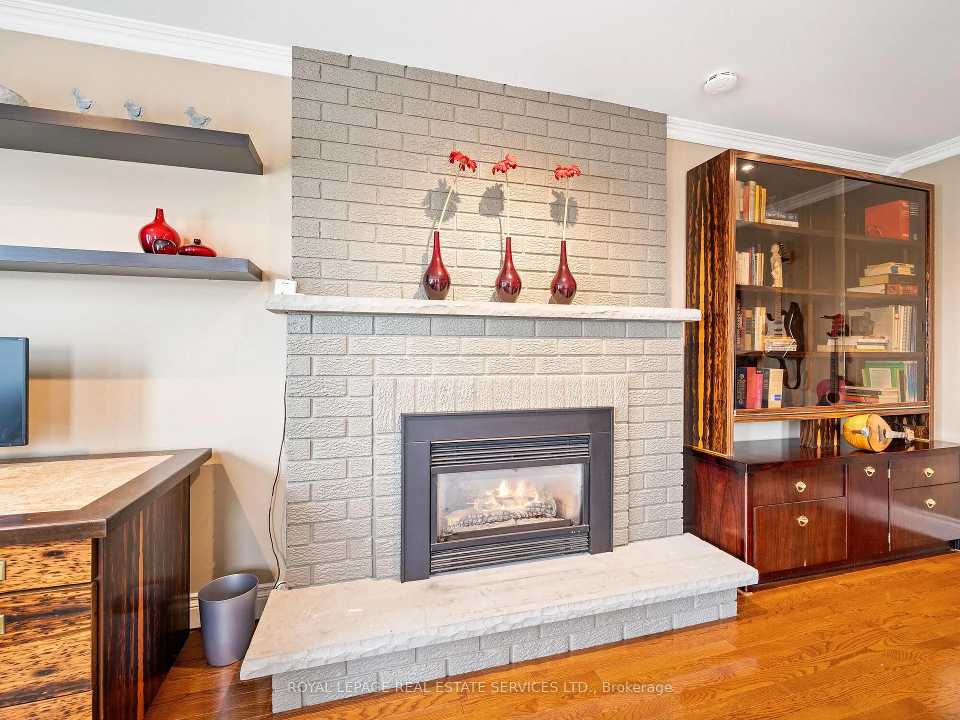 Photo 18 of 29 Bayhampton Crescent, Vaughan, Brownridge — HOMEH