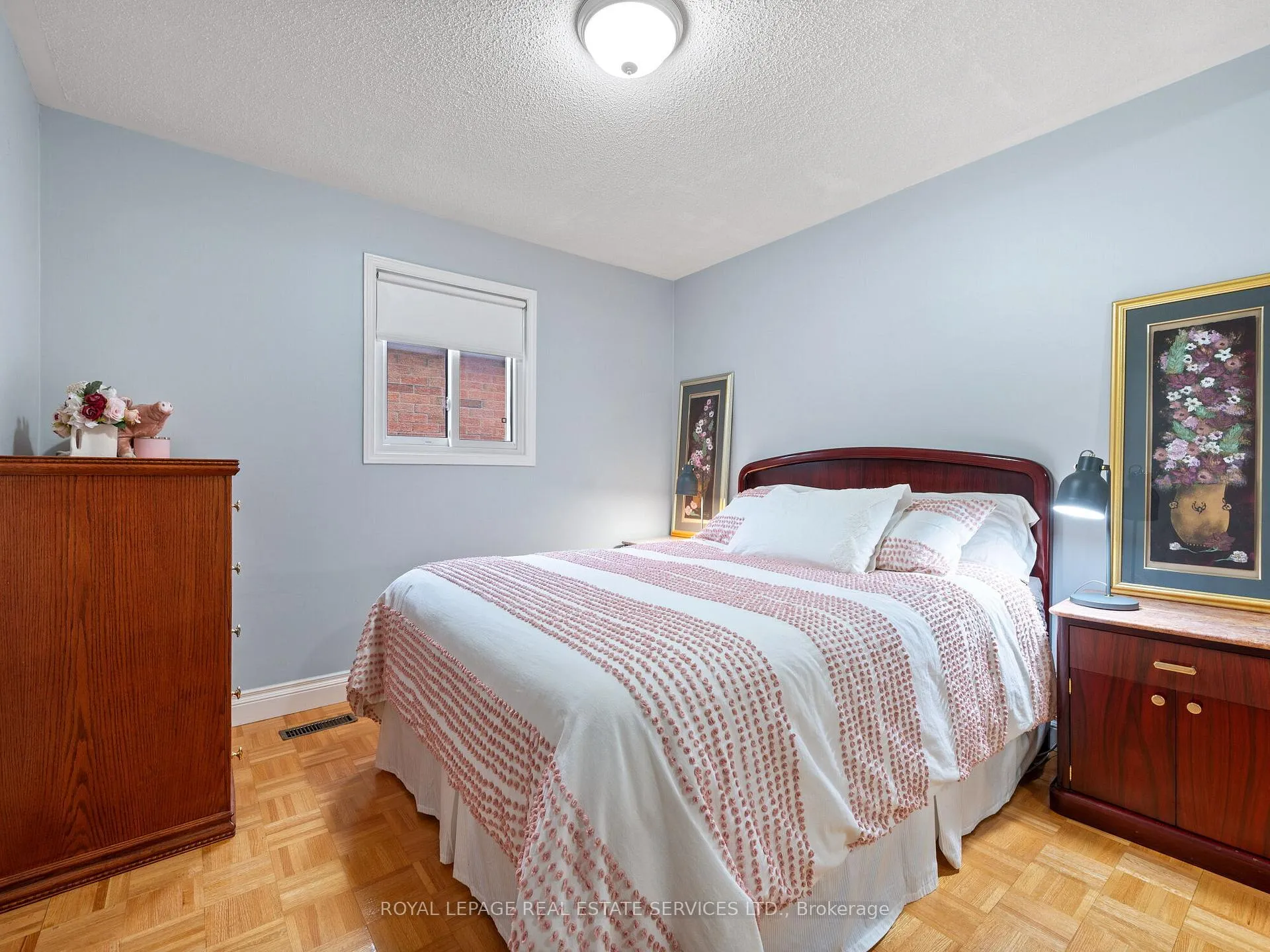Photo 26 of 29 Bayhampton Crescent, Vaughan, Brownridge — HOMEH