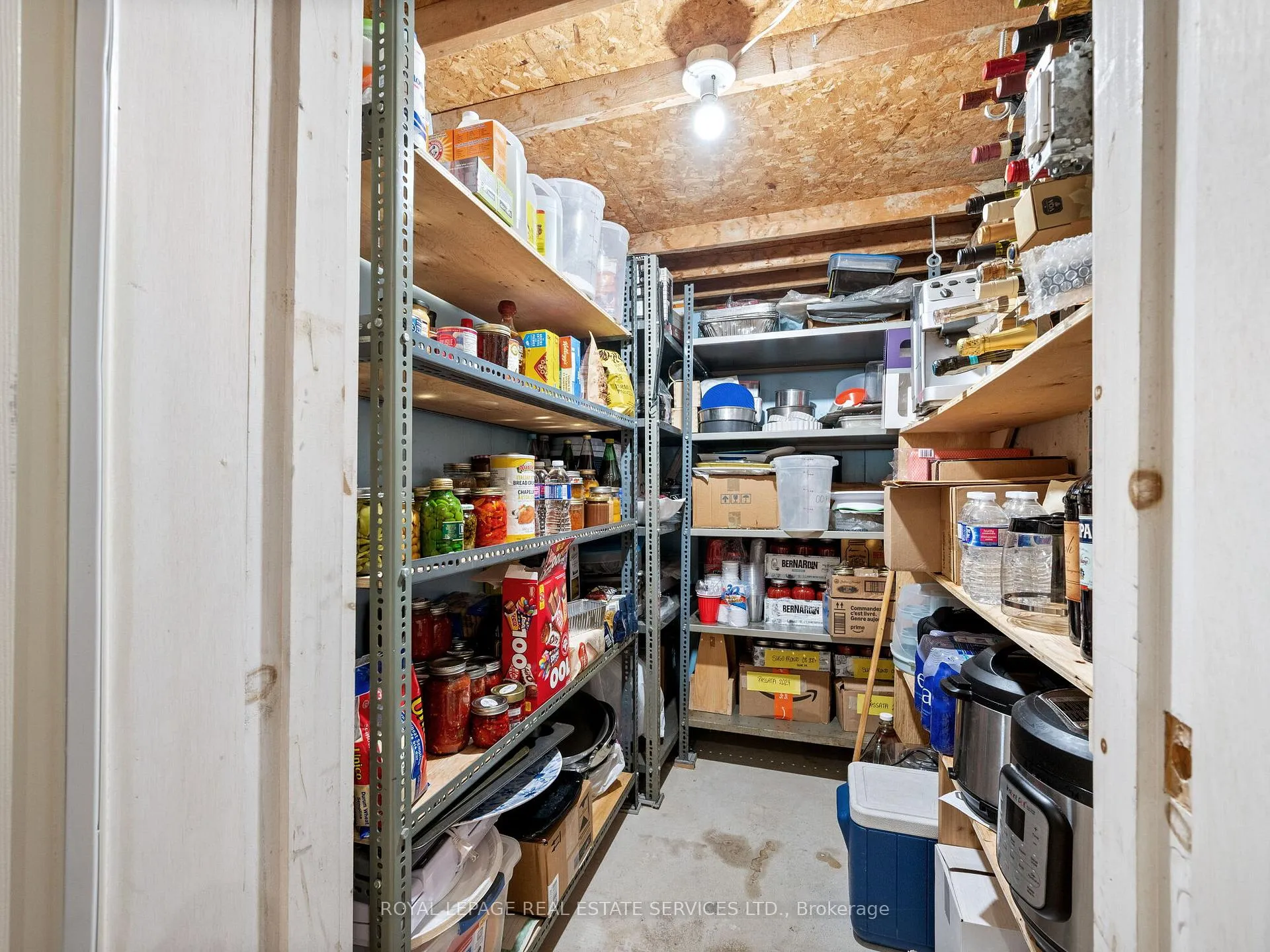 Photo 30 of 29 Bayhampton Crescent, Vaughan, Brownridge — HOMEH