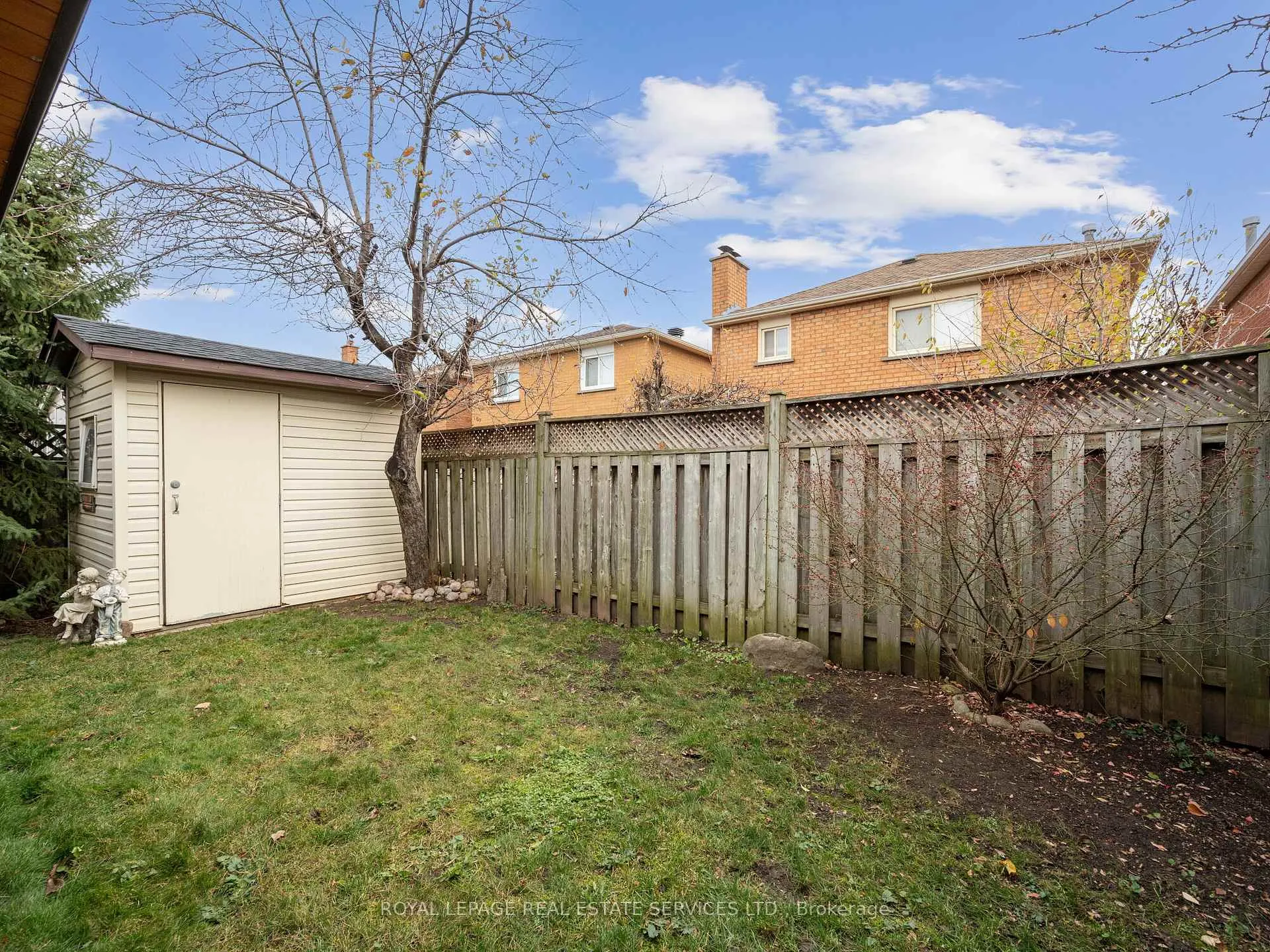 Photo 33 of 29 Bayhampton Crescent, Vaughan, Brownridge — HOMEH