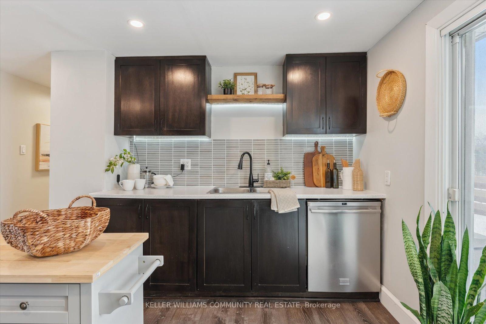 Photo 5 of 21 White Street, Cobourg — HOMEH