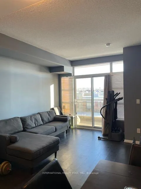 Photo 6 of Unit 211, 540 Bur Oak Avenue, Markham, Berczy — HOMEH