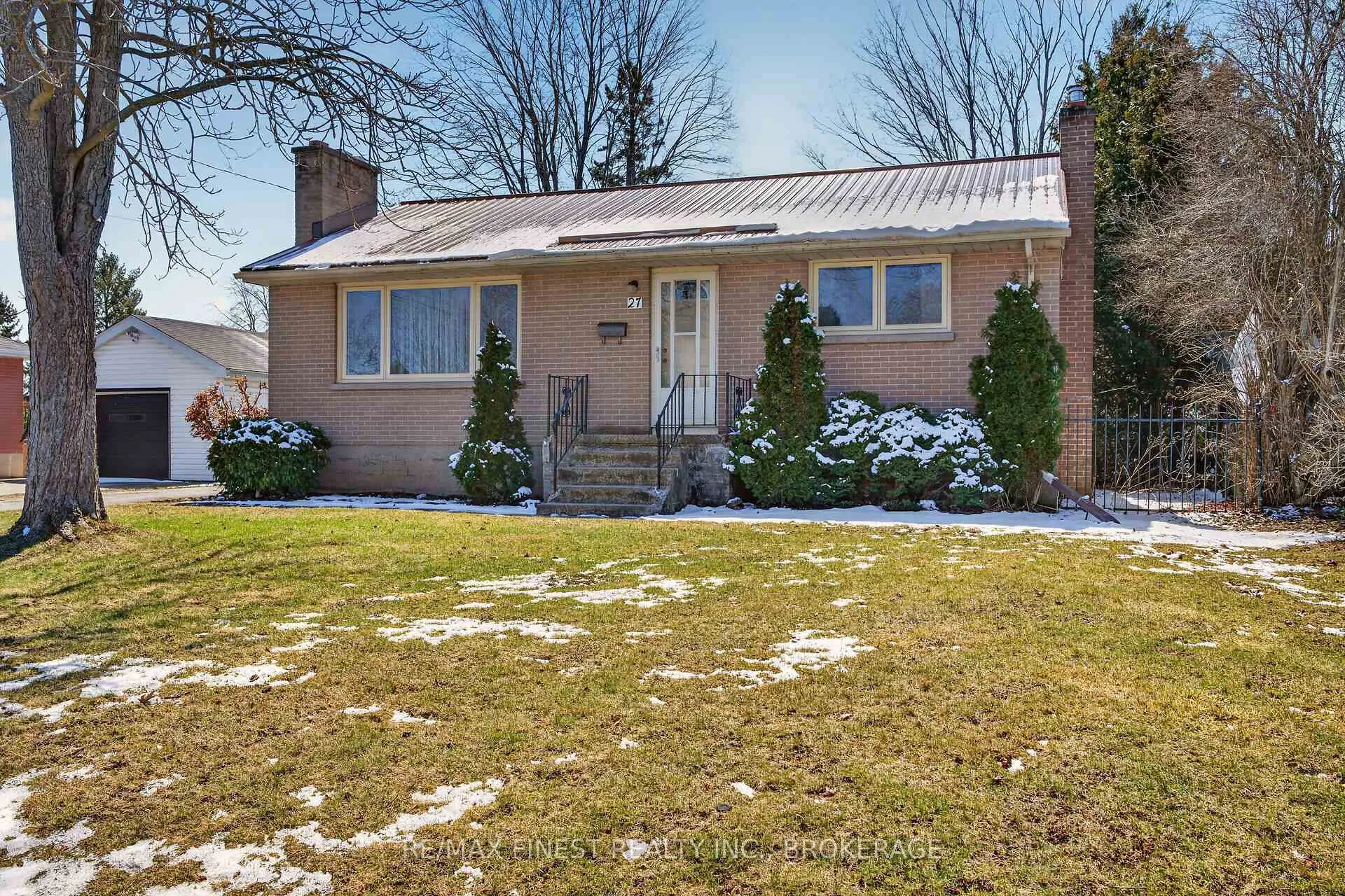 Photo 4 of 27 Lennox Street, Kingston, City Southwest — HOMEH