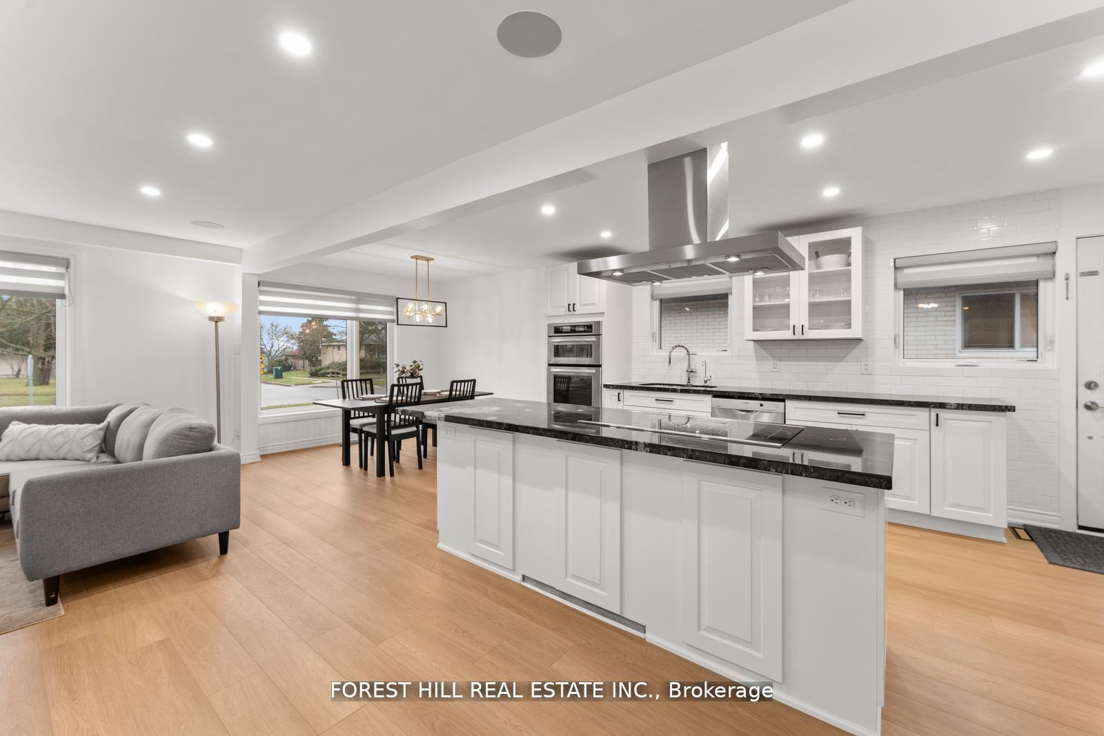 Photo 9 of 165 Kingsview Drive, Caledon, Bolton North — HOMEH