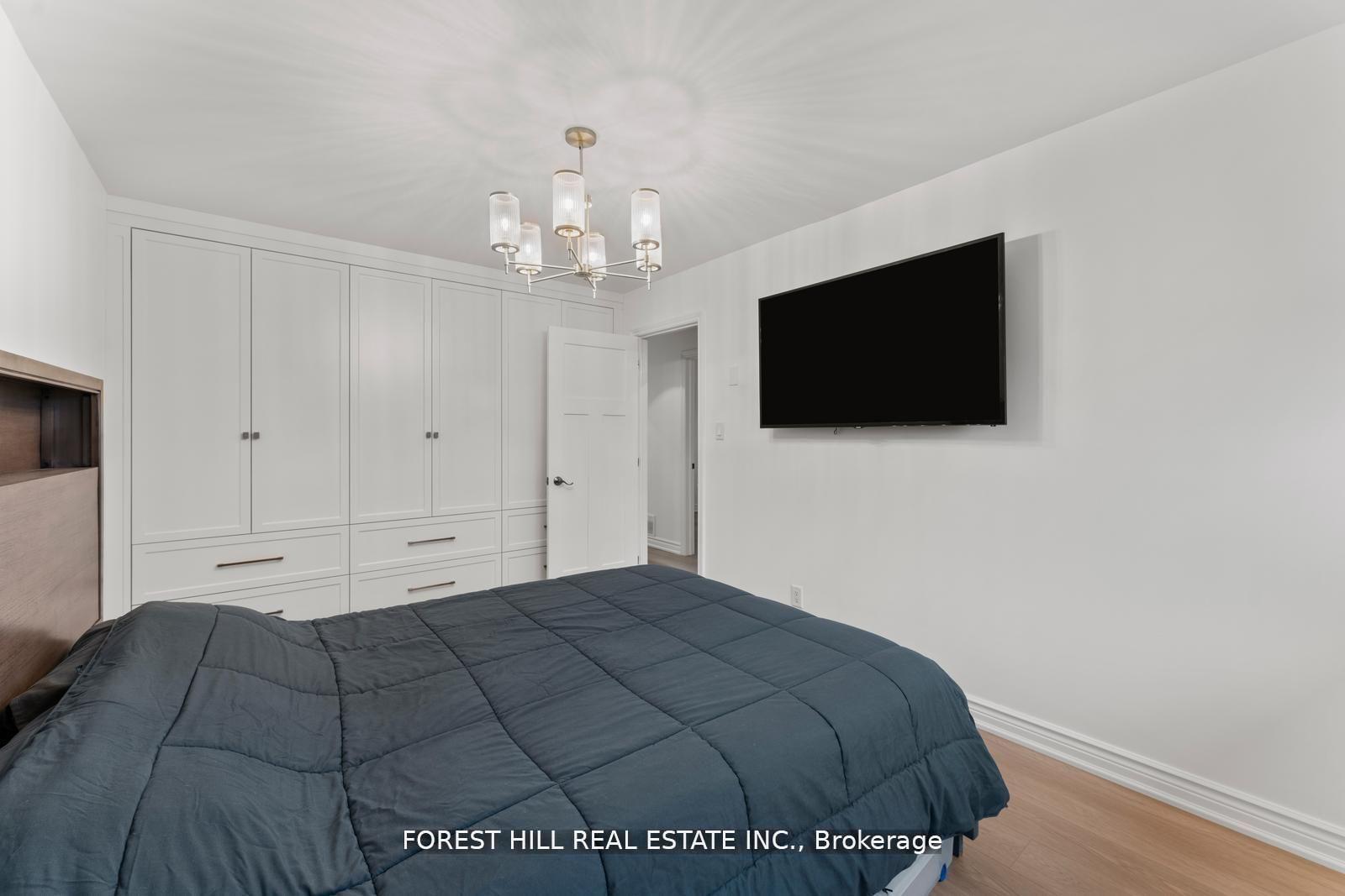 Photo 21 of 165 Kingsview Drive, Caledon, Bolton North — HOMEH