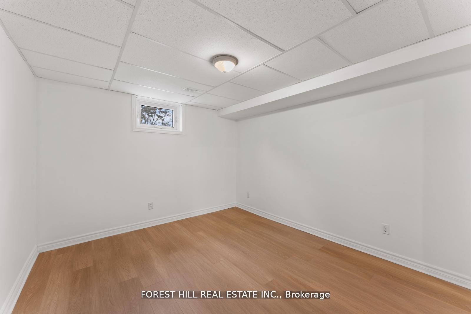 Photo 31 of 165 Kingsview Drive, Caledon, Bolton North — HOMEH