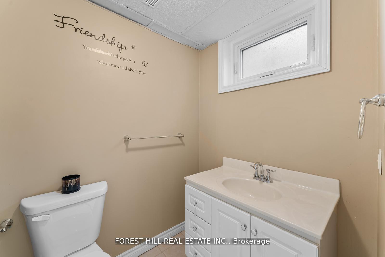 Photo 32 of 165 Kingsview Drive, Caledon, Bolton North — HOMEH