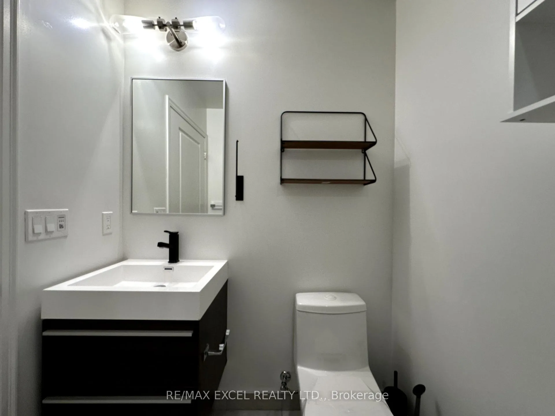 Photo 13 of Unit 1502, 10 Rouge Valley Drive, Markham, Unionville — HOMEH