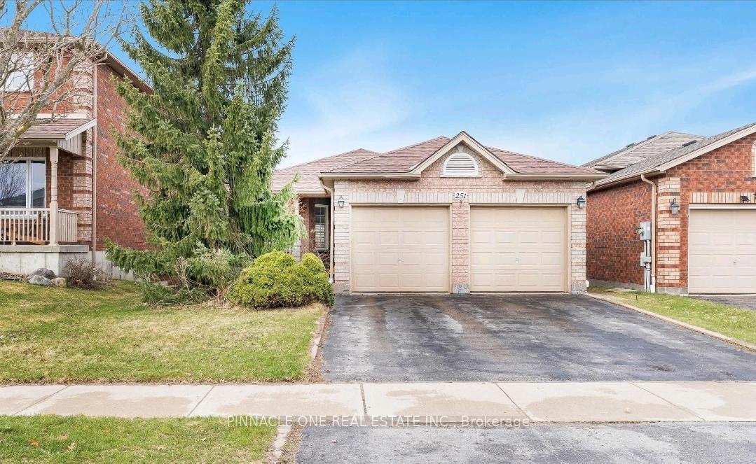 Photo 1 of 251 Pringle Drive, Barrie, Edgehill Drive — HOMEH