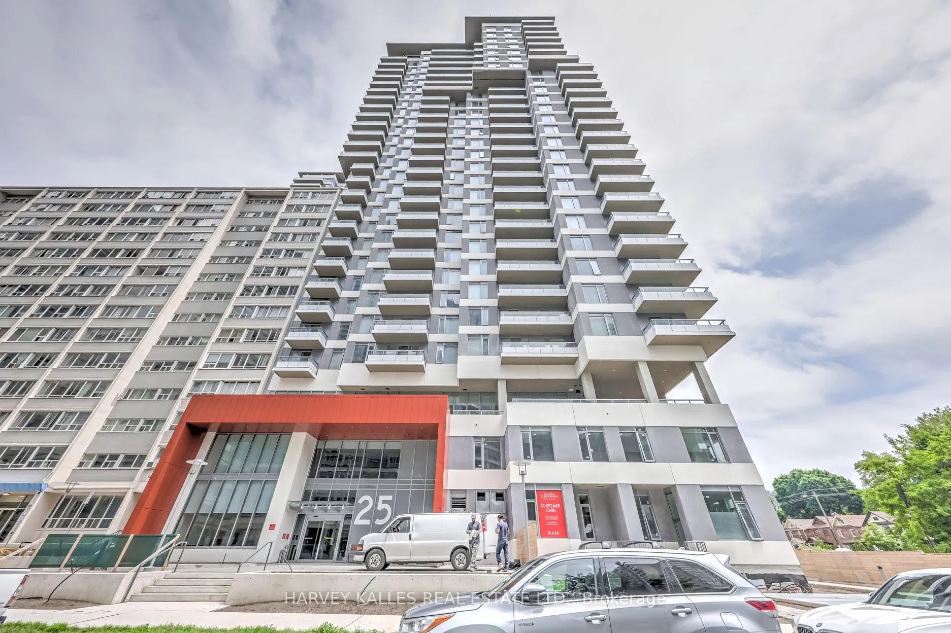 Front of Unit 2407, 25 Holly Street