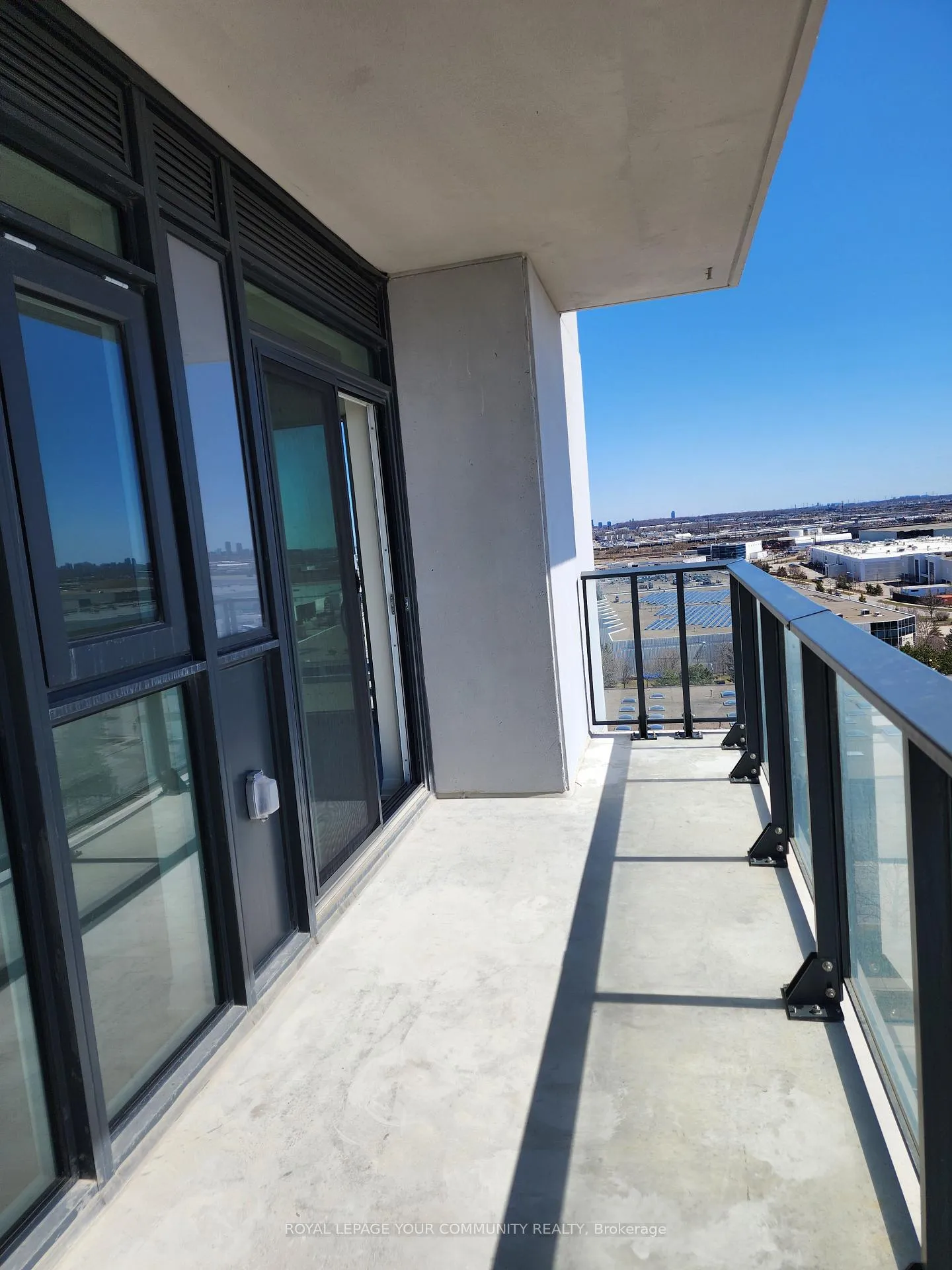 Photo 9 of Unit 1021, 8960 Jane Street, Vaughan, Concord — HOMEH