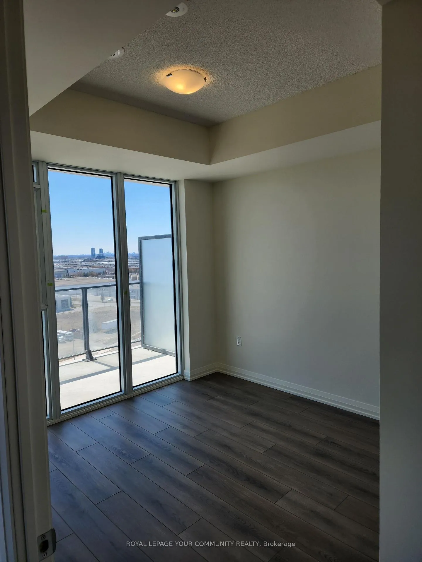 Photo 12 of Unit 1021, 8960 Jane Street, Vaughan, Concord — HOMEH