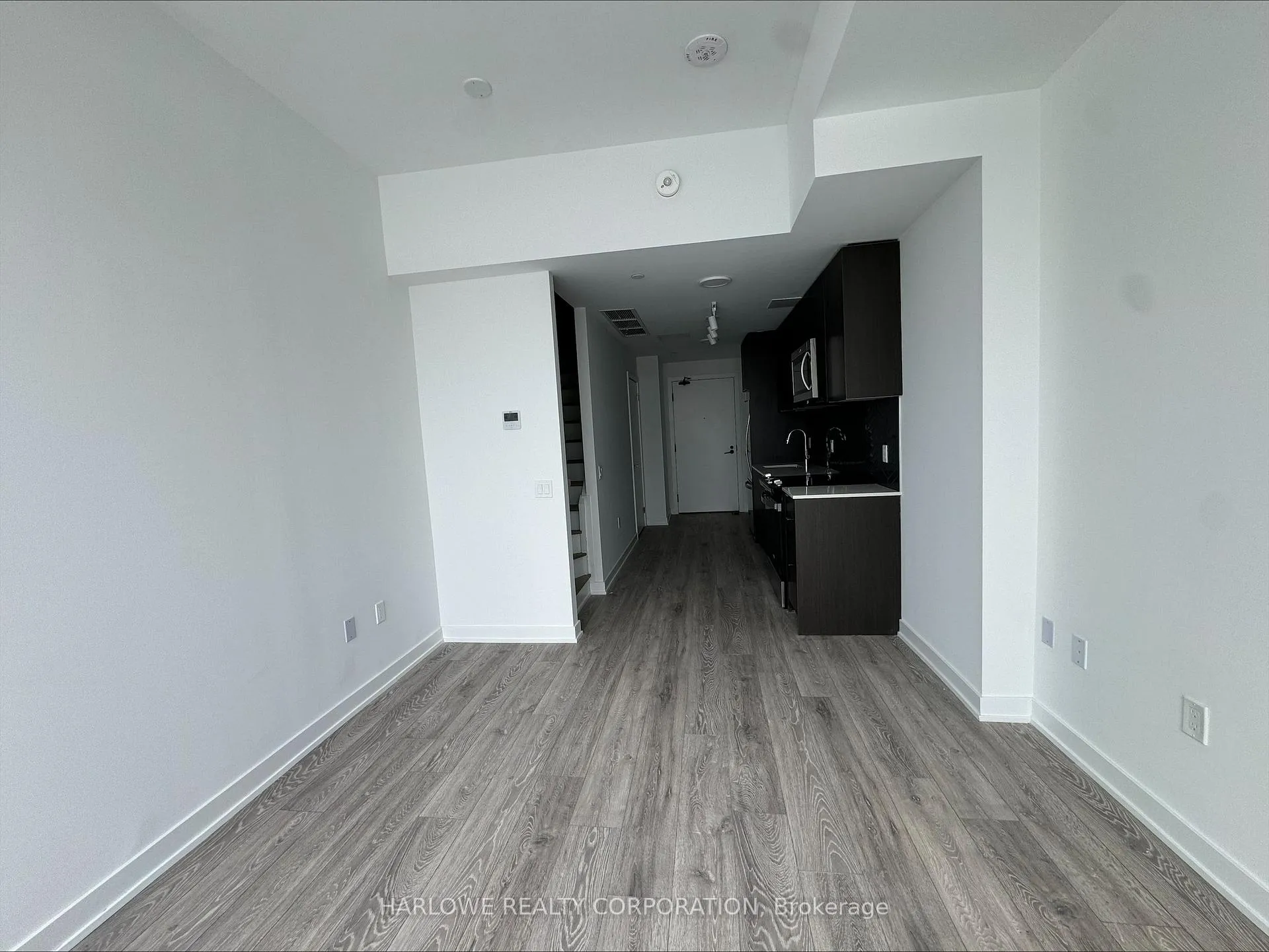 Photo 3 of Unit 149 D, 1614 Charles Street, Whitby, Port Whitby — HOMEH